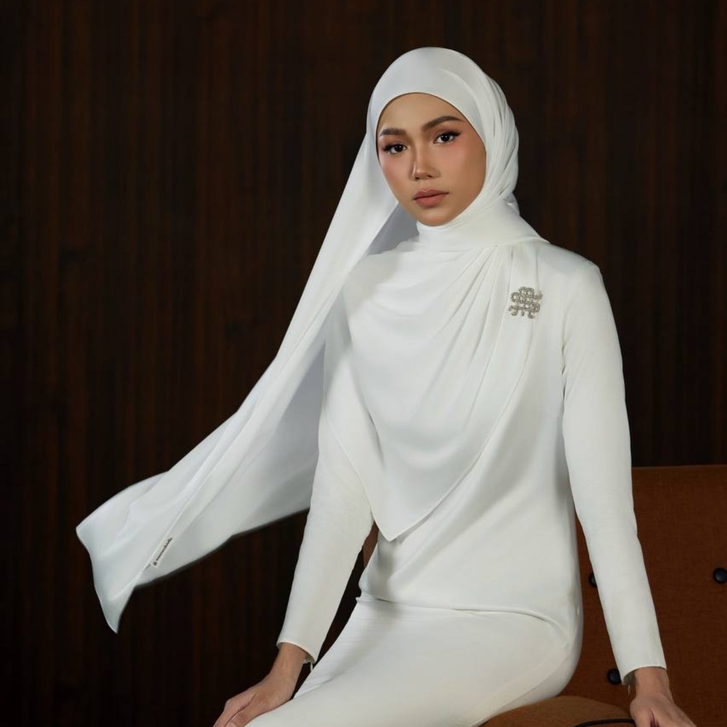 LODRA - BRILLIANT WHITE