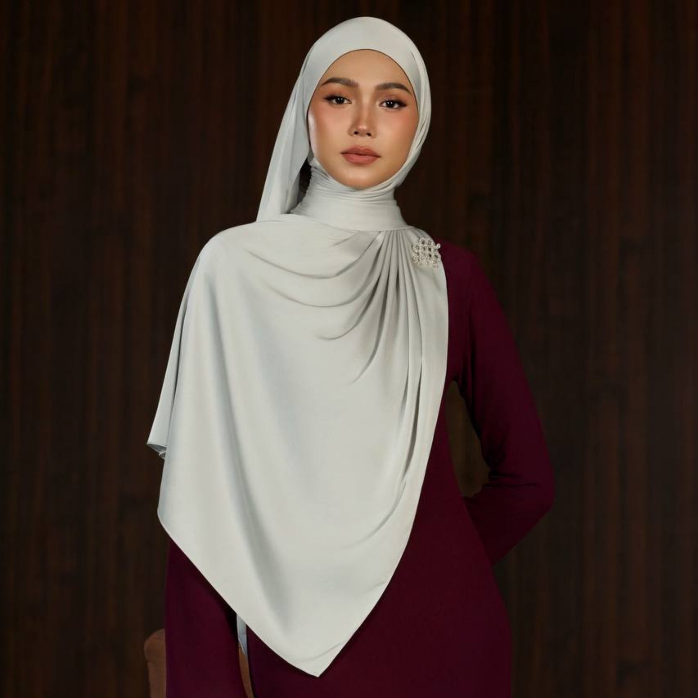 LODRA - SILVER OYSTER