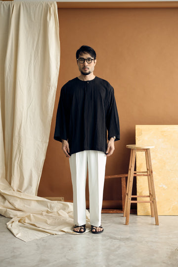 JENTAYU OVERSIZE HITAM | TULUS.HQ