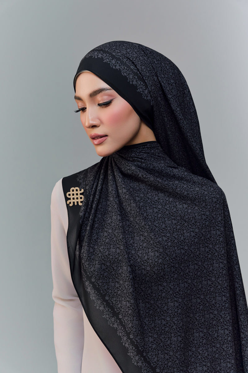 BAE CHIC SHAWL - AFTER DARK