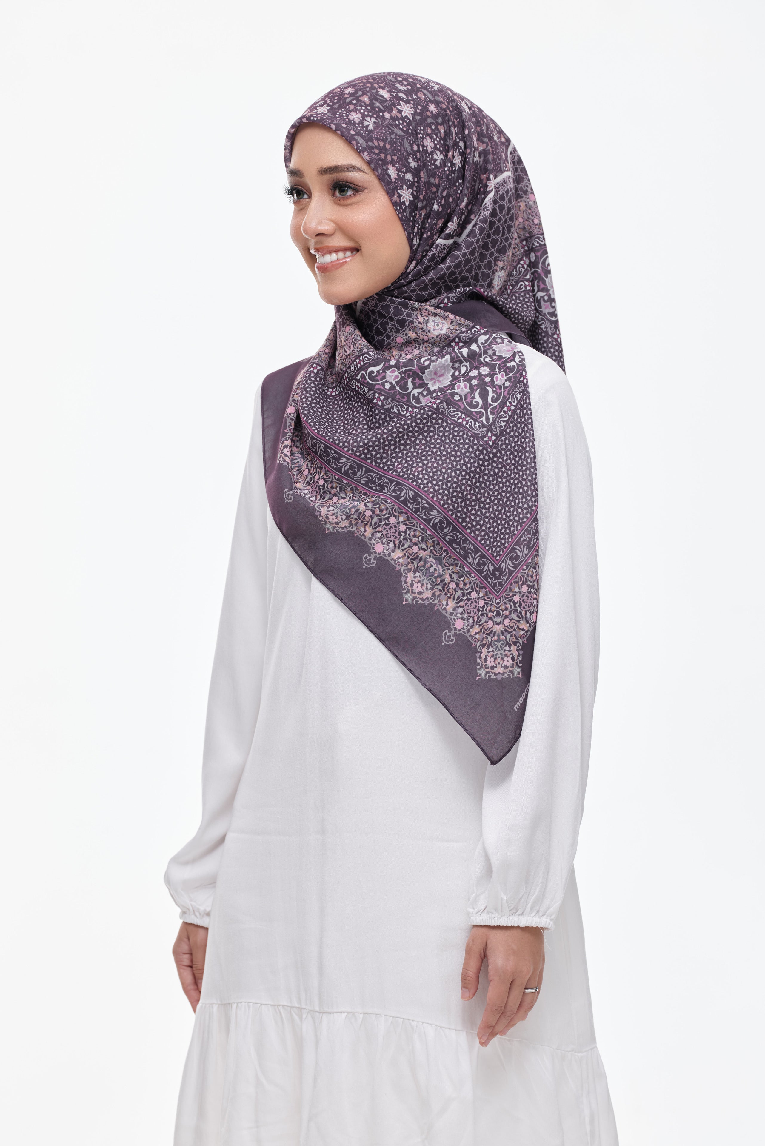 AMRA PRINTED - AMINA