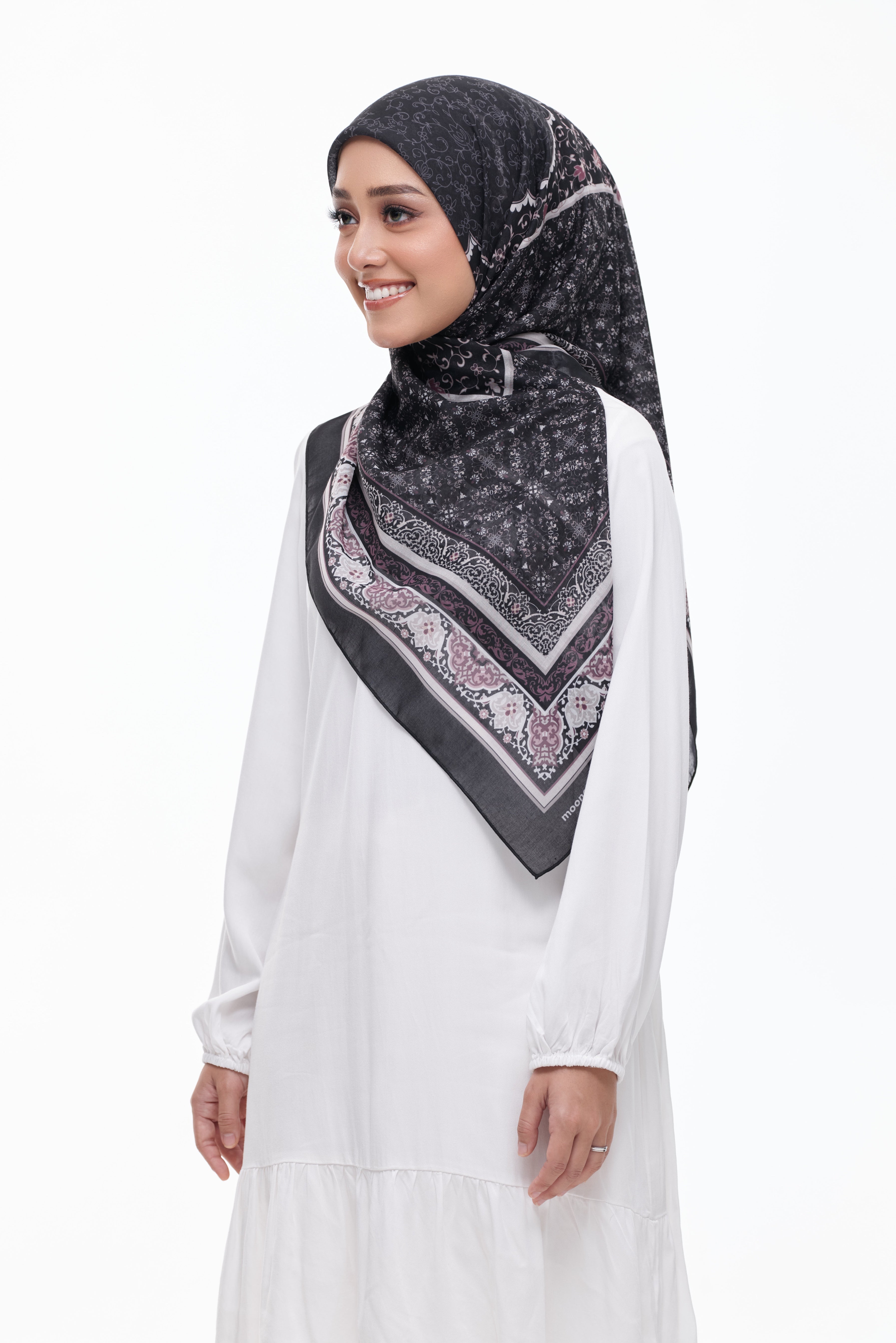 AMRA PRINTED - FADWA