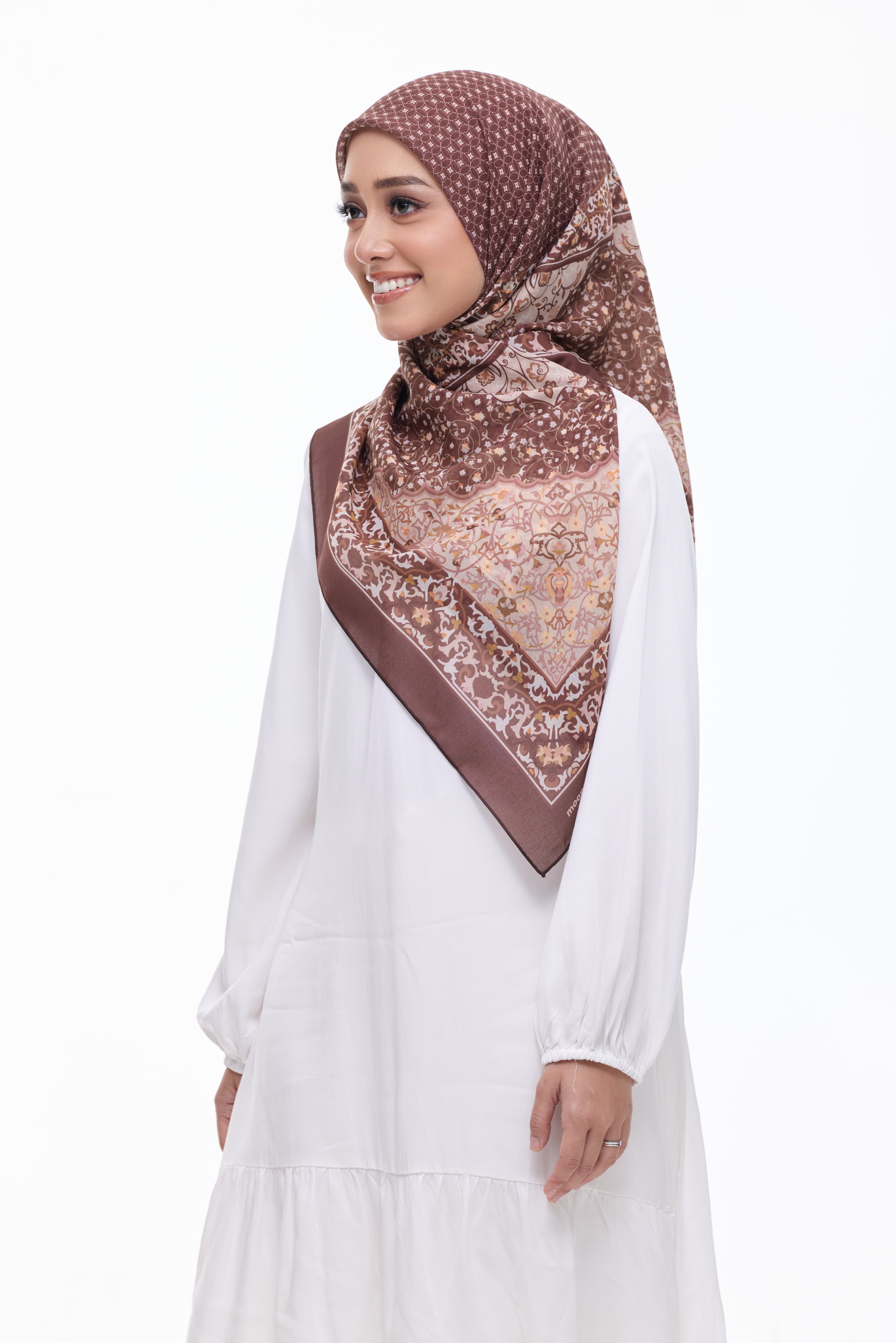 AMRA PRINTED - LUBNA