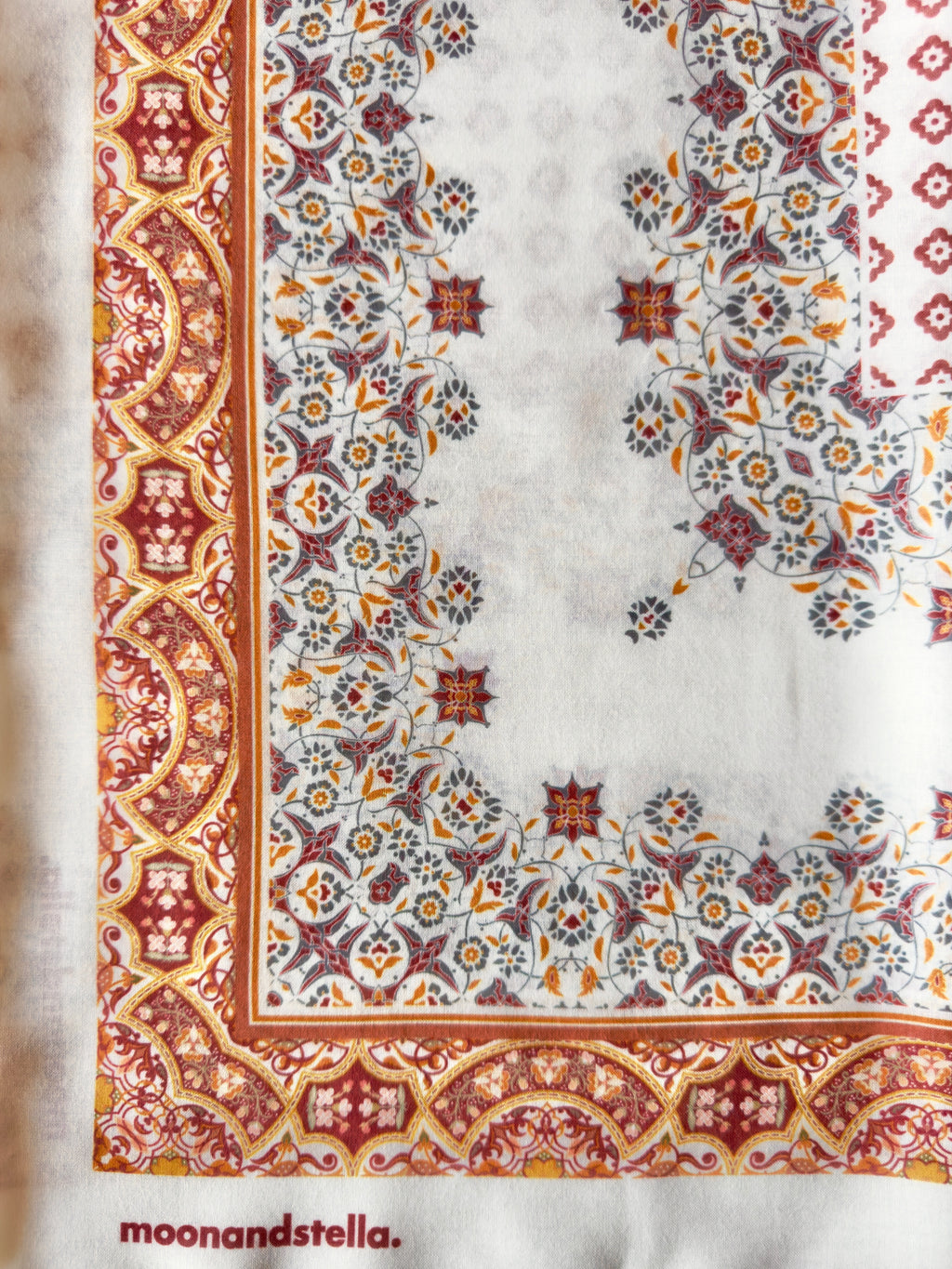 AMRA PRINTED - MARYAM