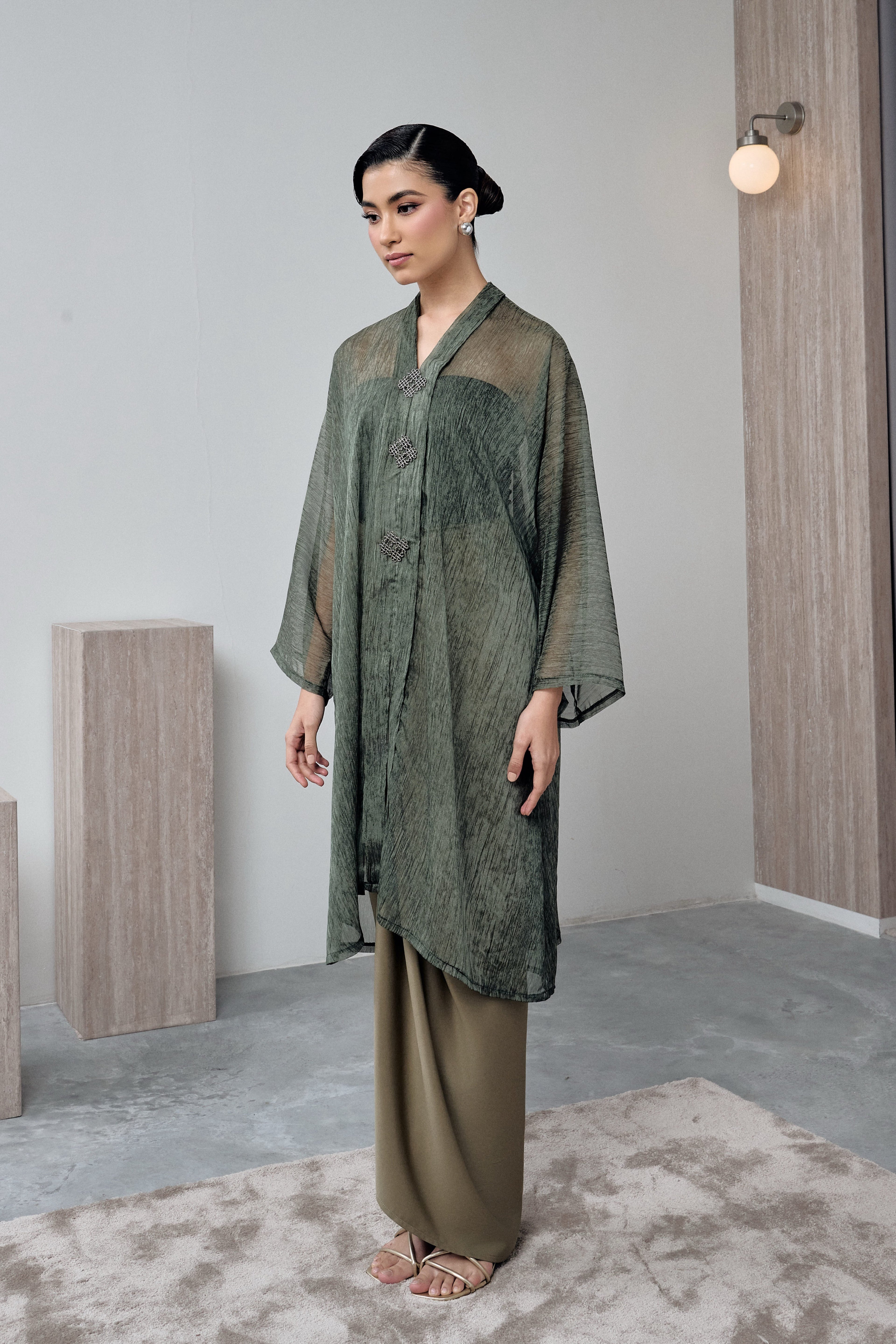 KALA ANJANI - GREEN