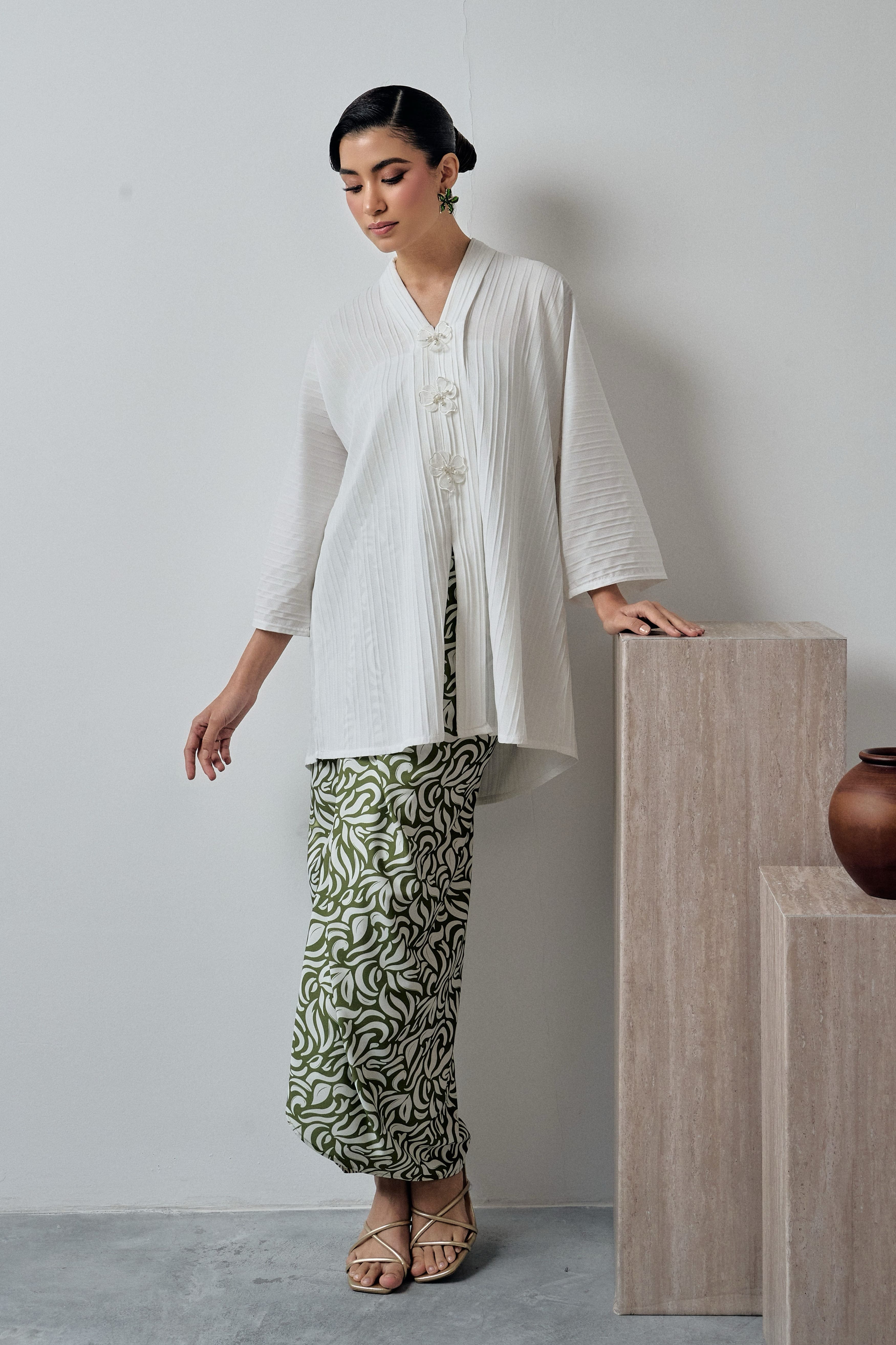 KALA ARUNA - PEARL GREEN