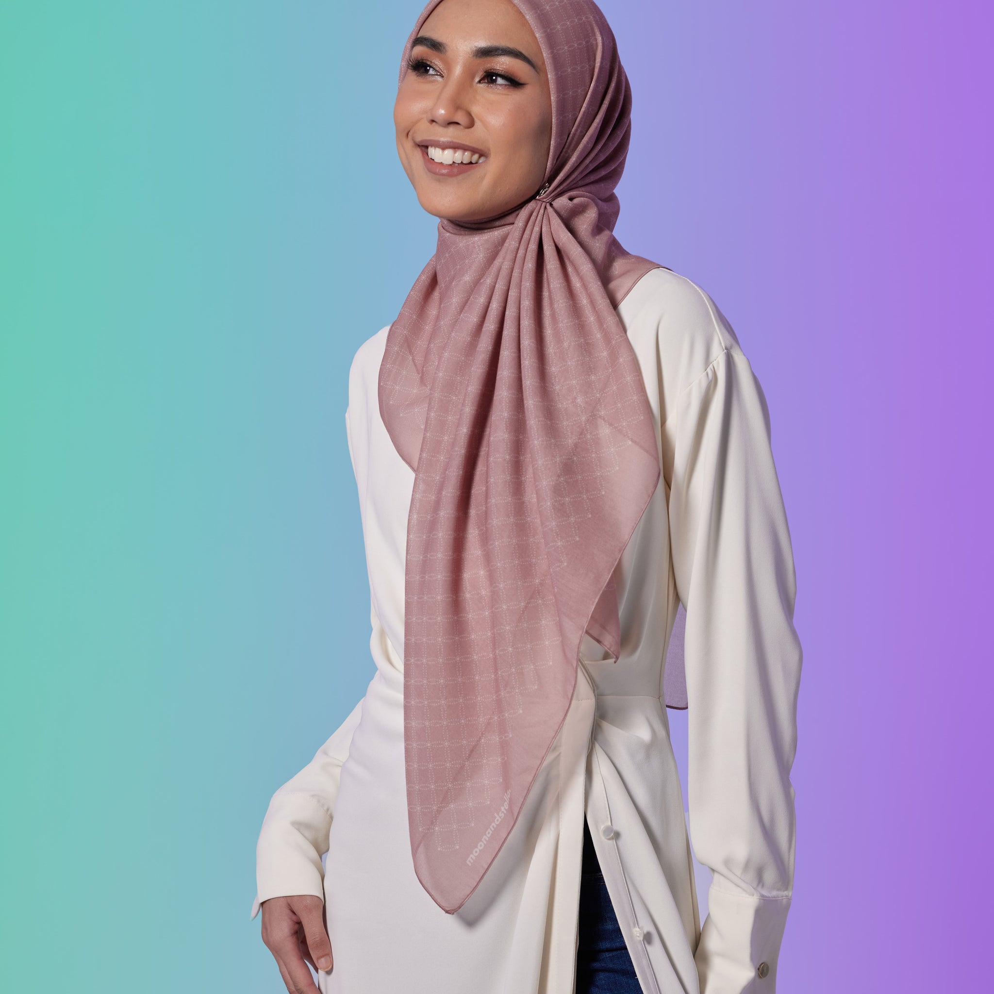 X BAE CHIC 2.0 EDITION - BRILLIANT WHITE