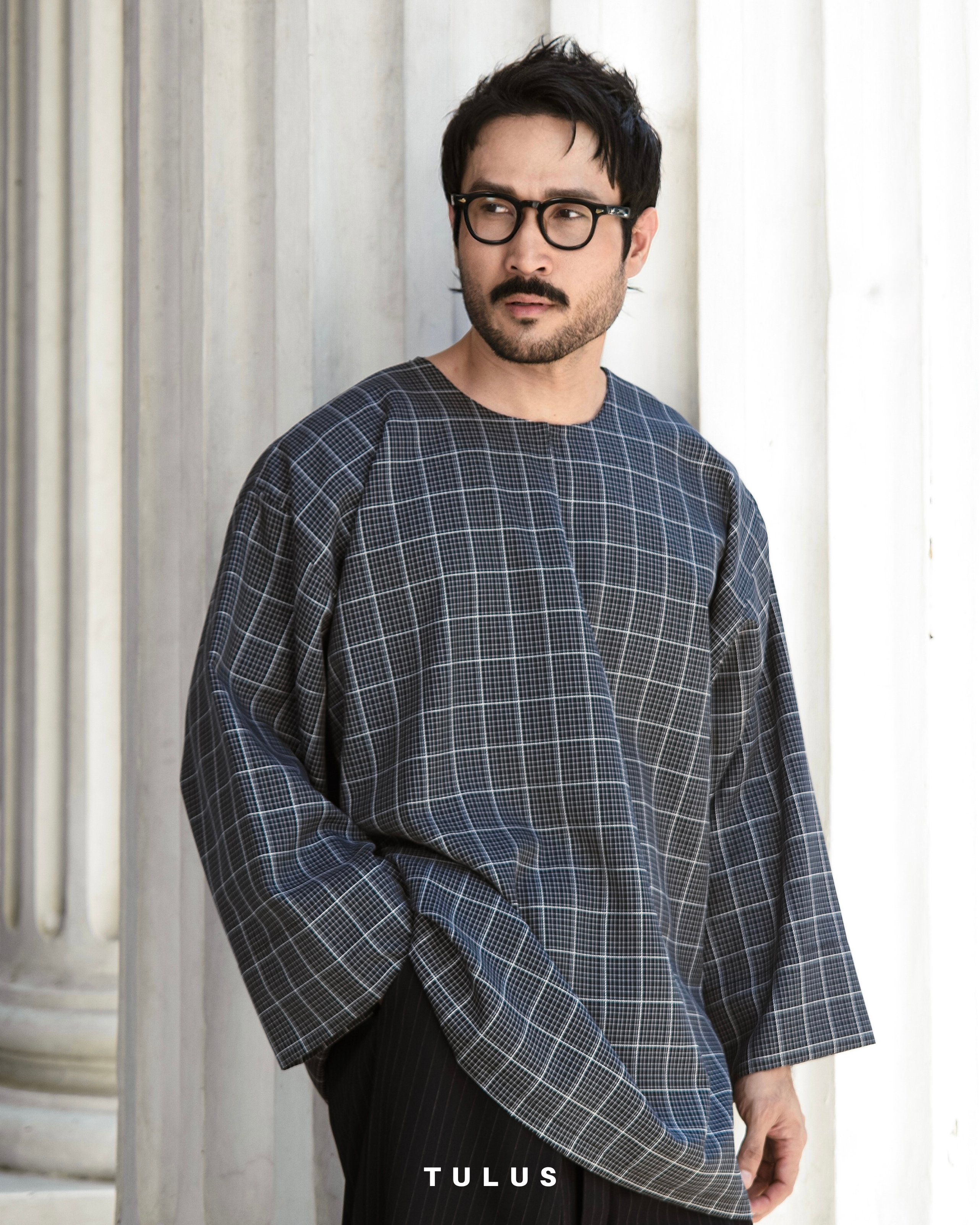 TULUS DARUKA - BLACKISH