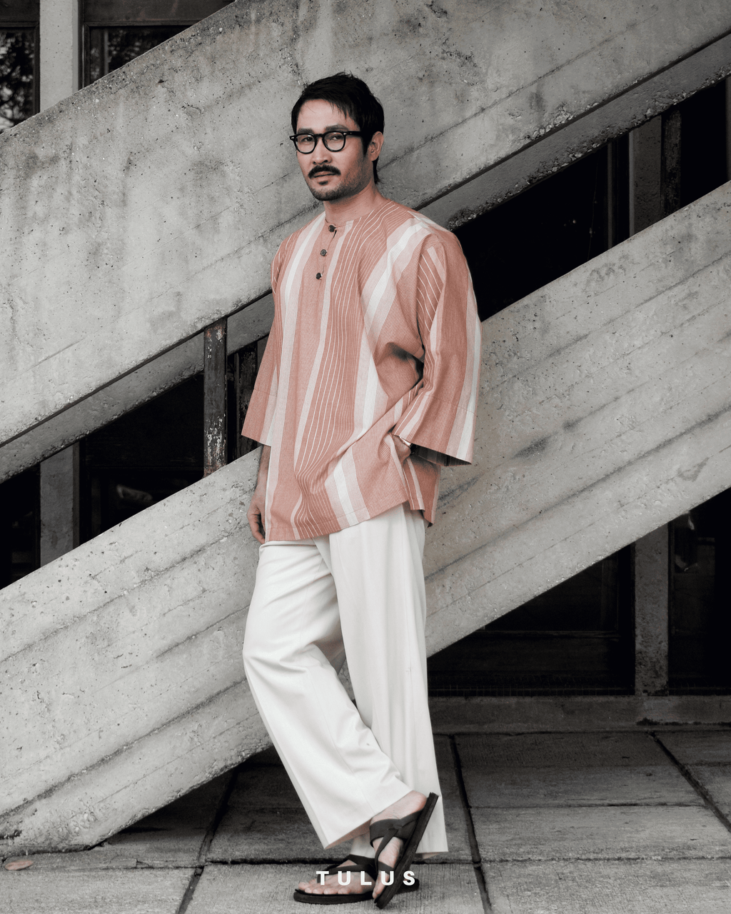 TULUS DARWA - SANDSTONE