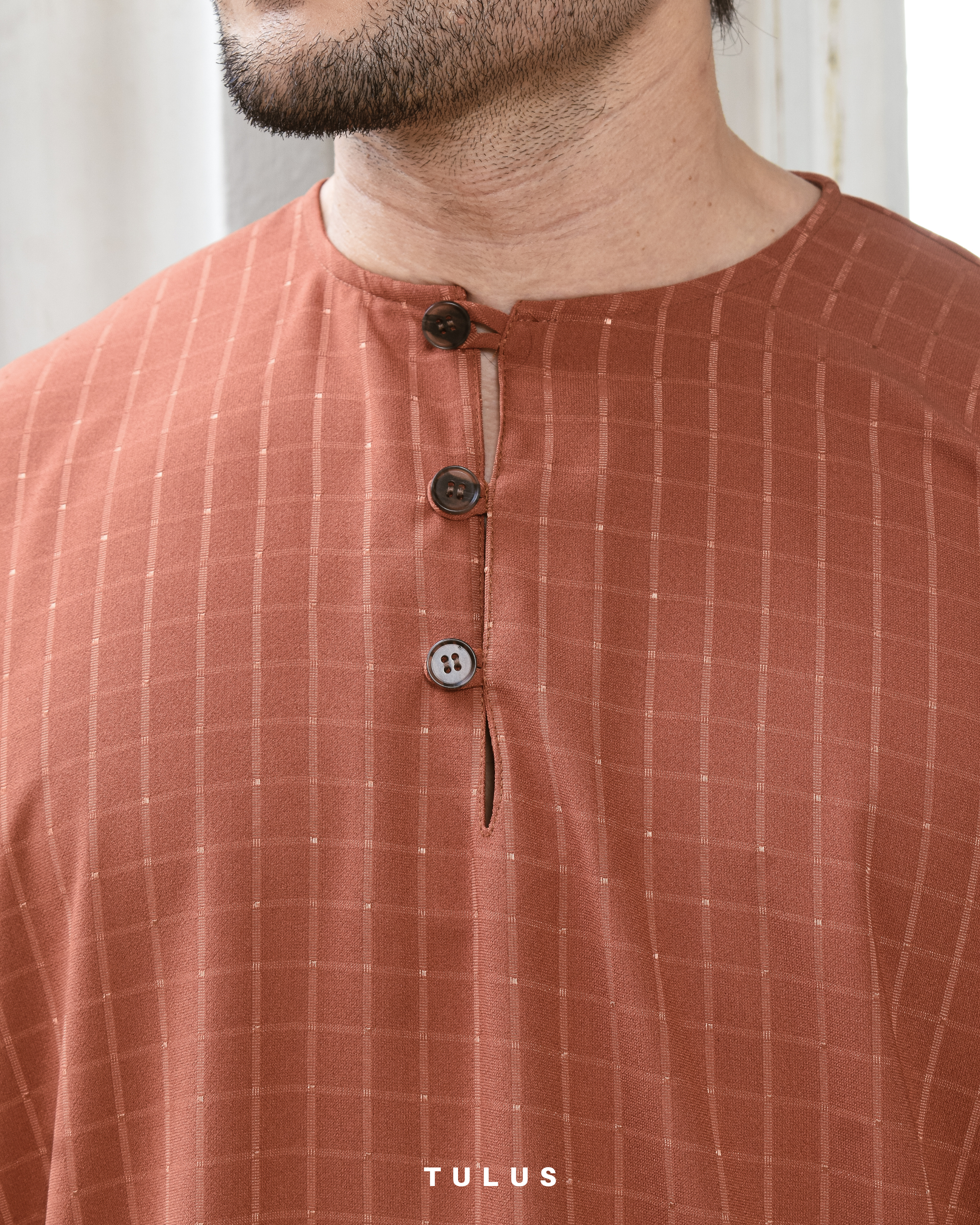 TULUS GULAM - TERRACOTA