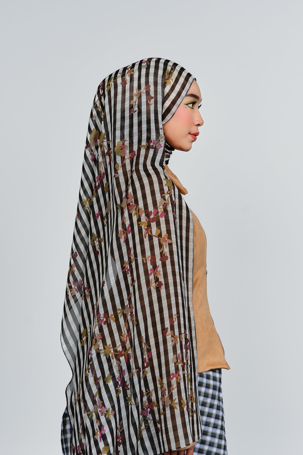 ANYA- MAYA