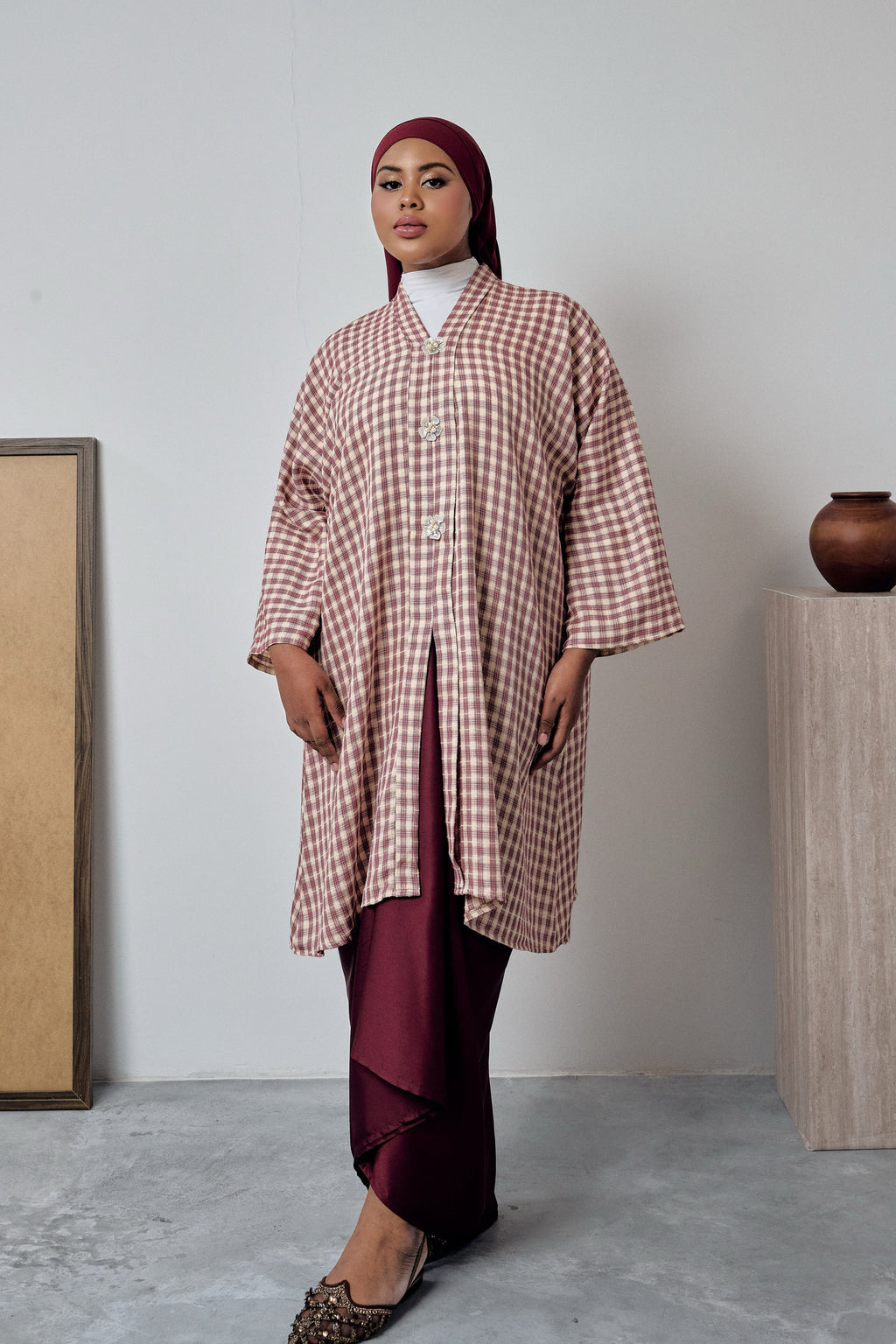KALA SERI - MAROON