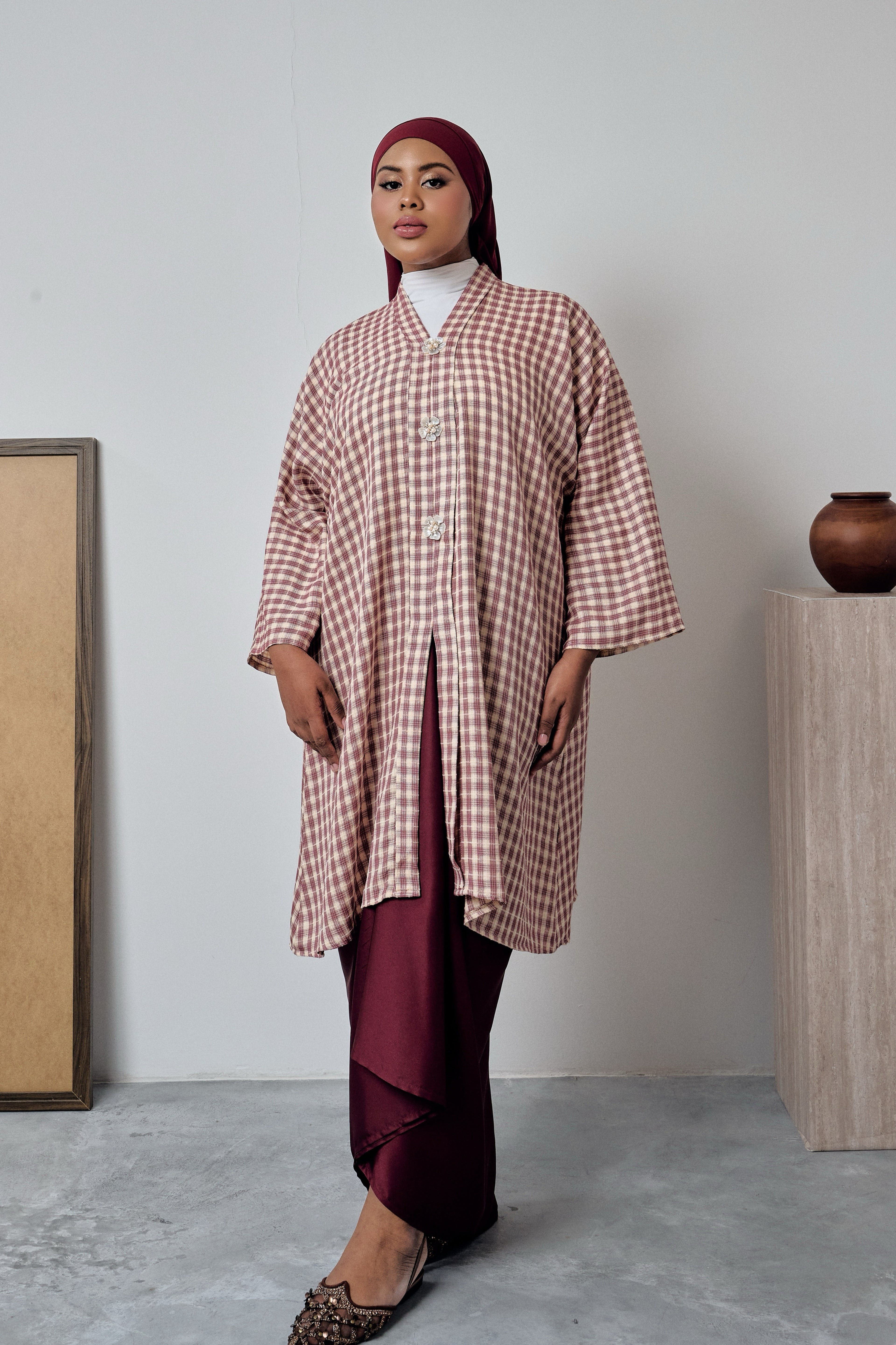 KALA SERI - MAROON