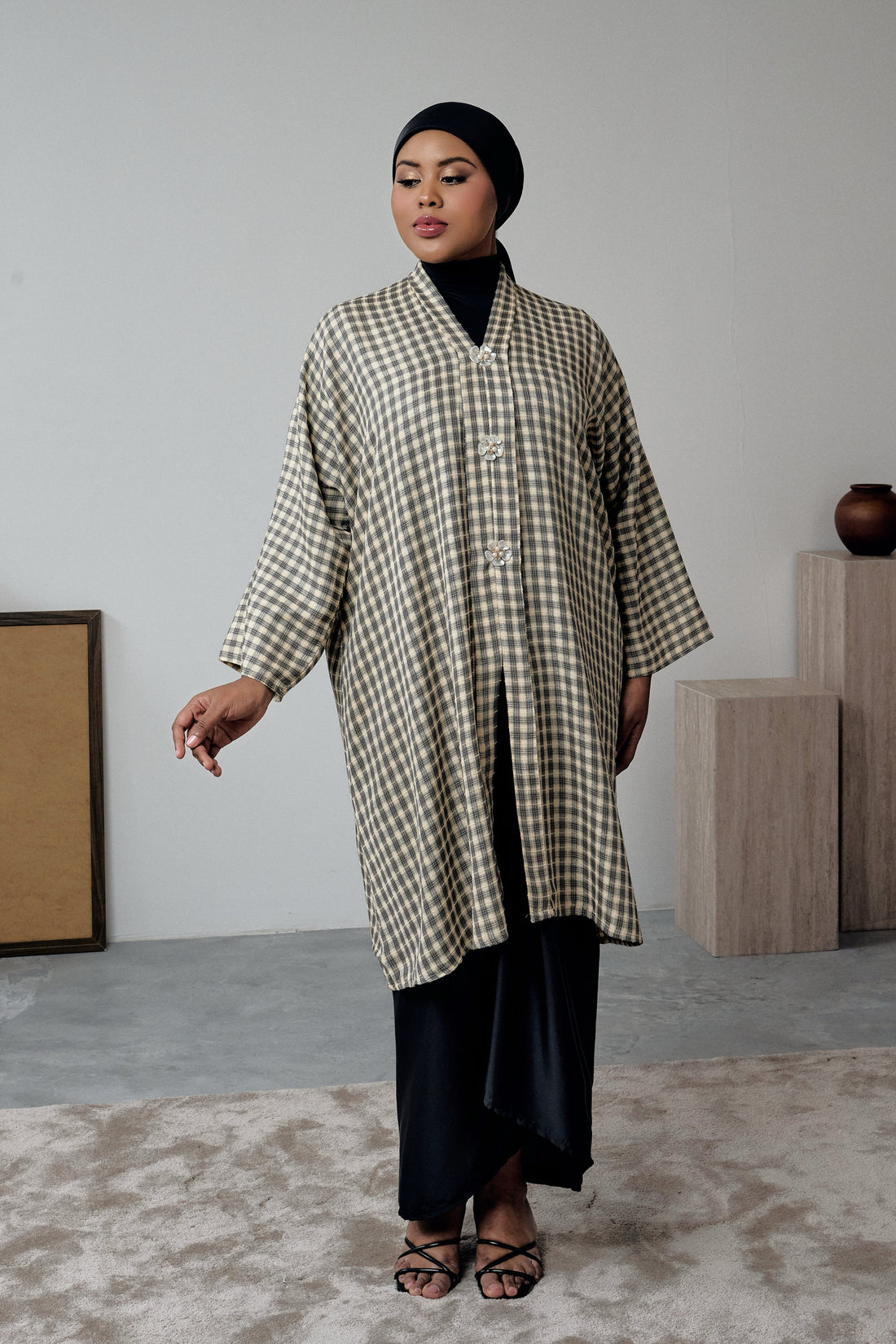 KALA SERI - BLACKISH