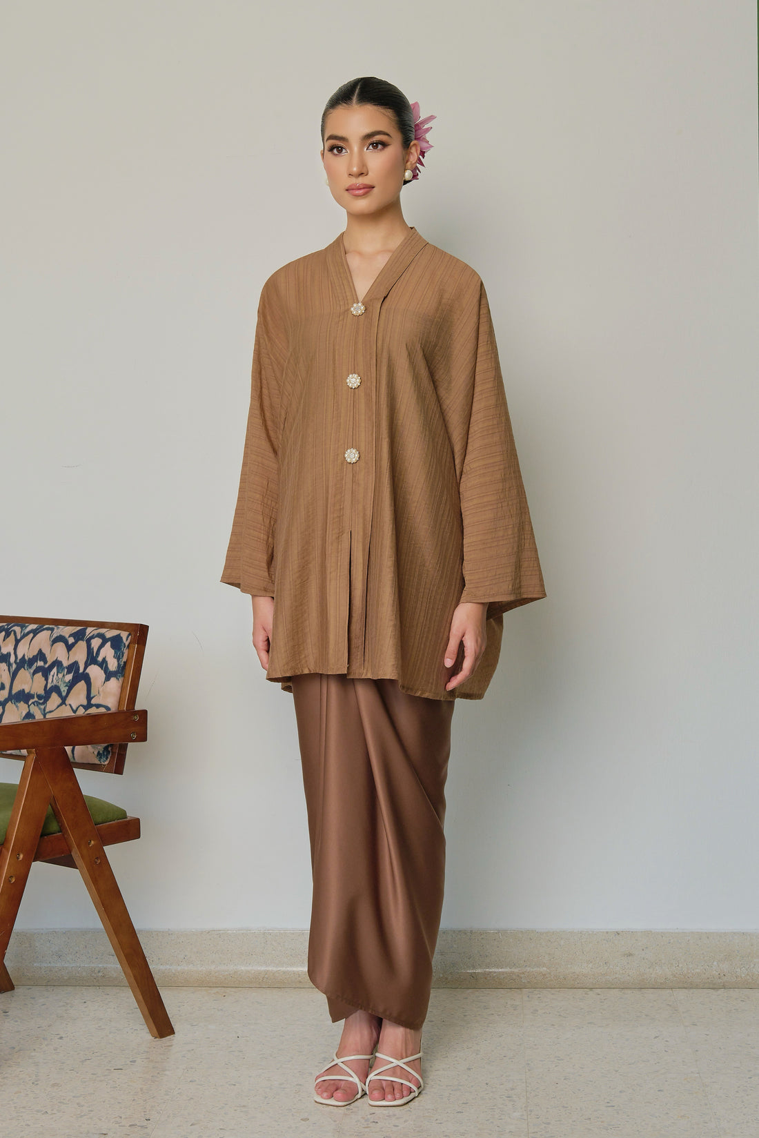 KALA DEWI - DARK BROWN