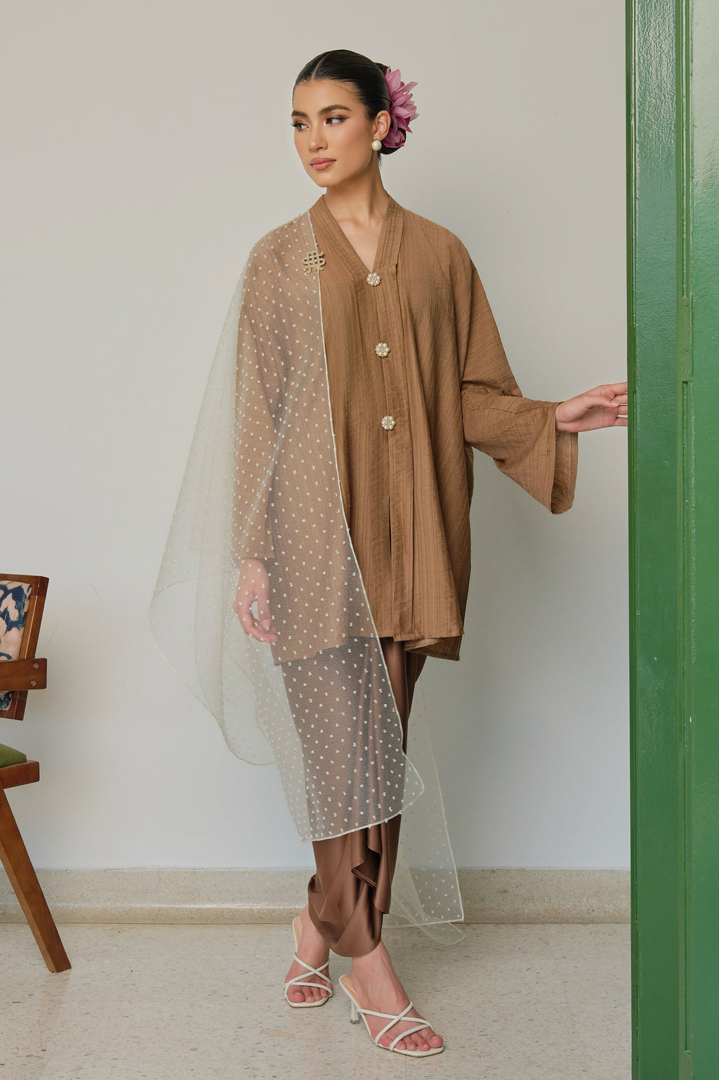 KALA DEWI - DARK BROWN