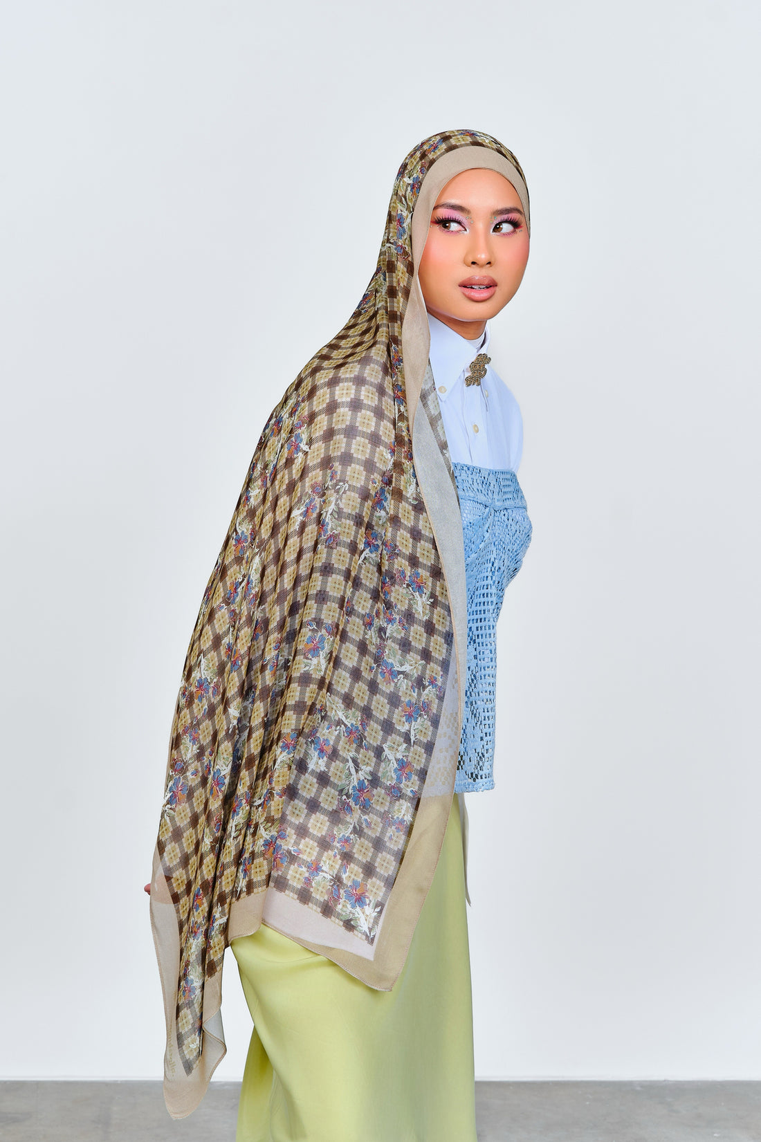 ANYA- MOREA