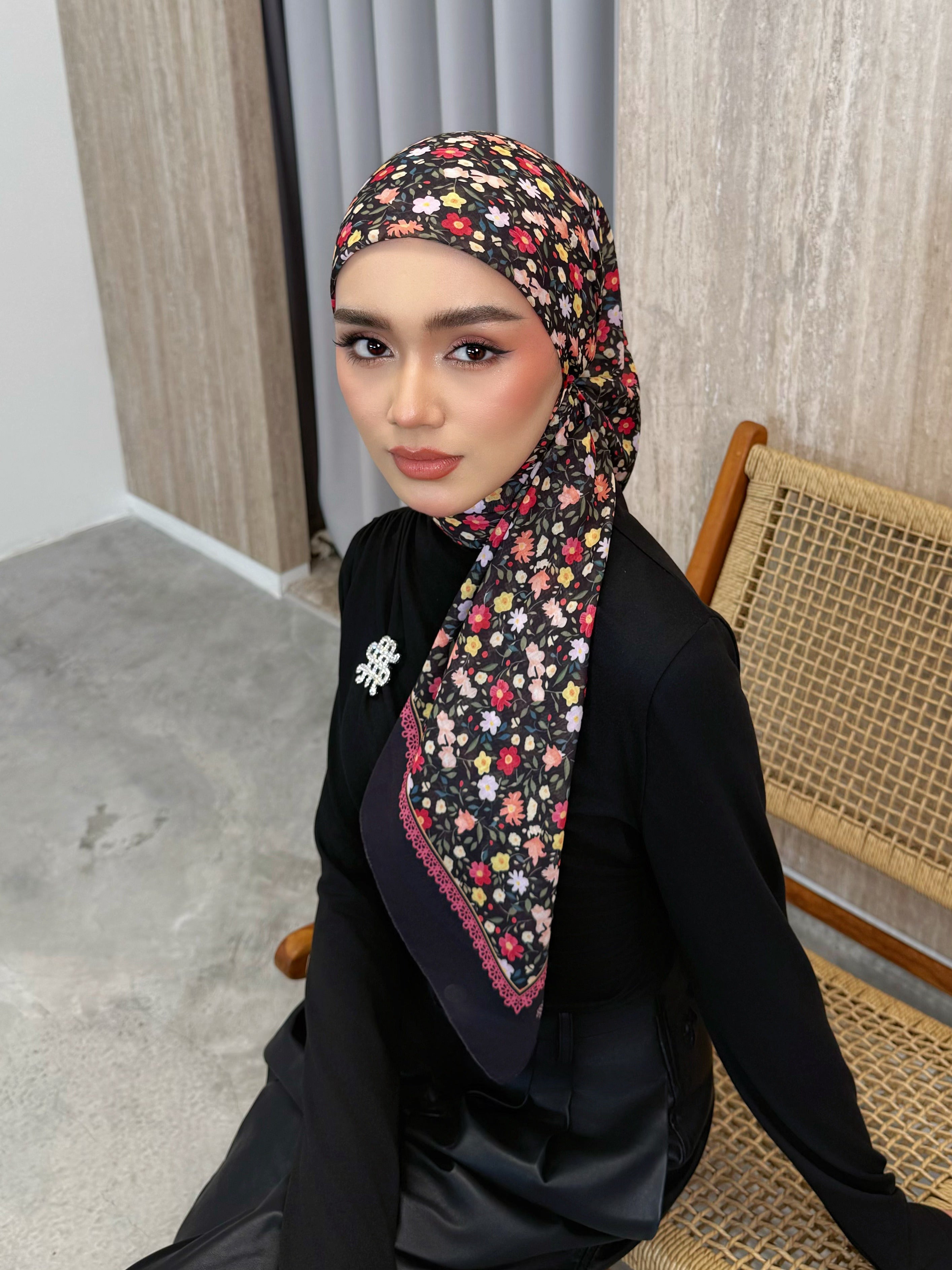 FLORA MAISON MADISON - BLACK