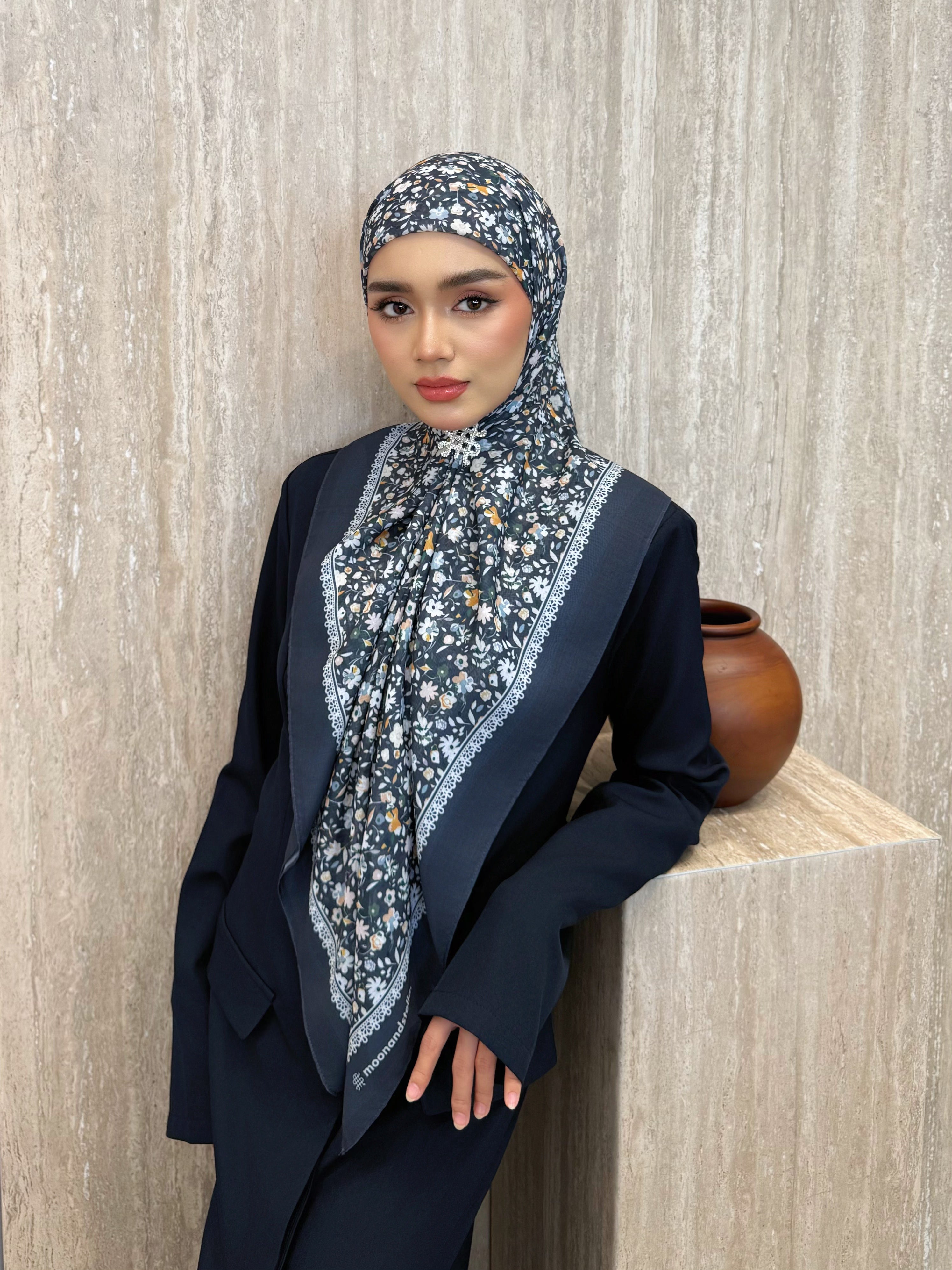 FLORA MAISON MADISON - DARK BLUE