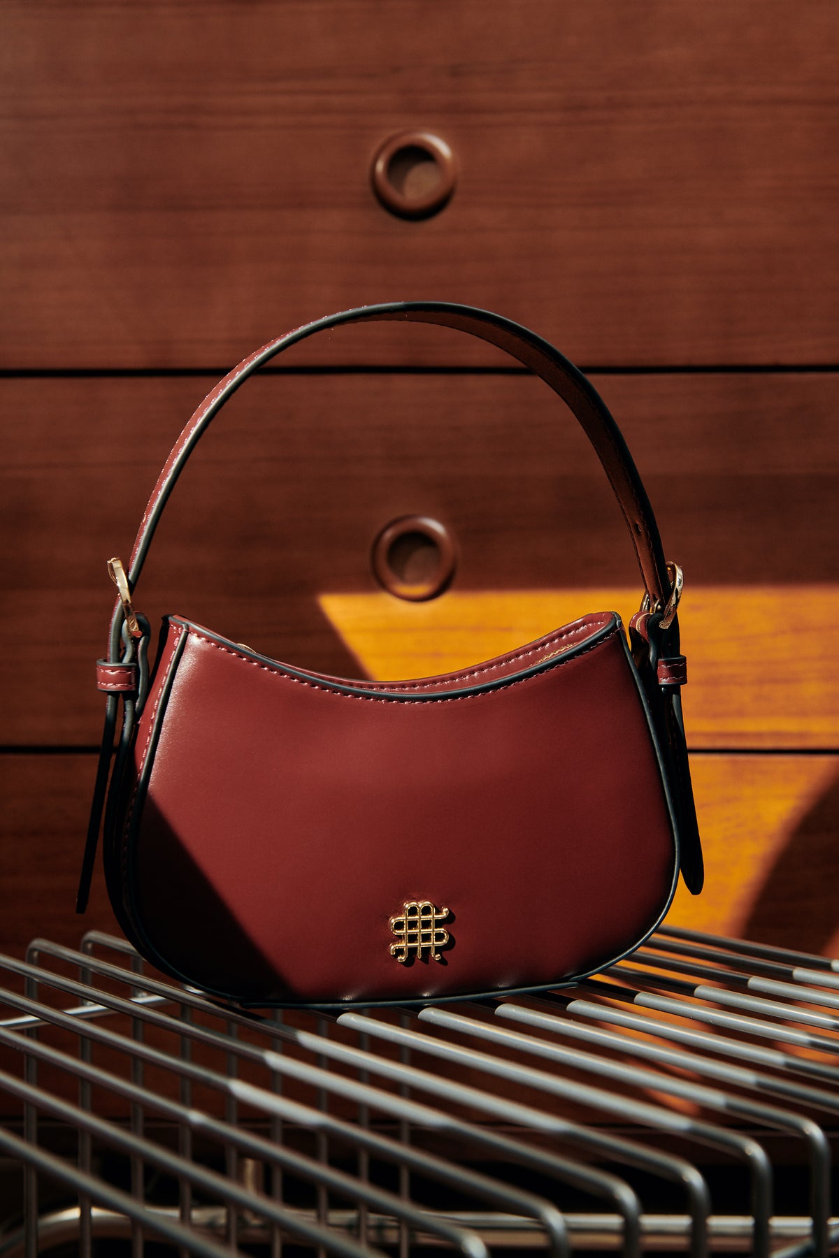 ORBIT BAG SERIES - RED WINE