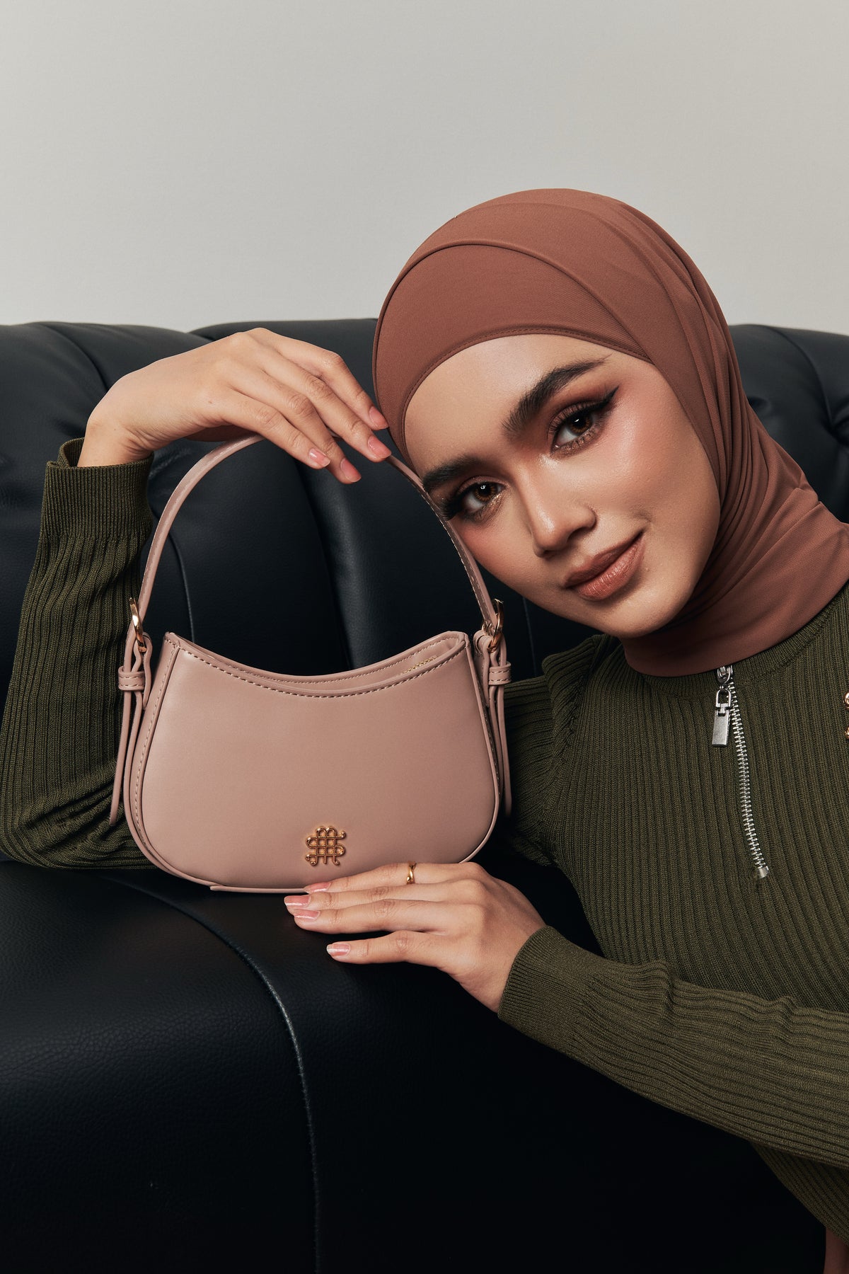 ORBIT BAG SERIES - NUDE PINK (TAUPE)