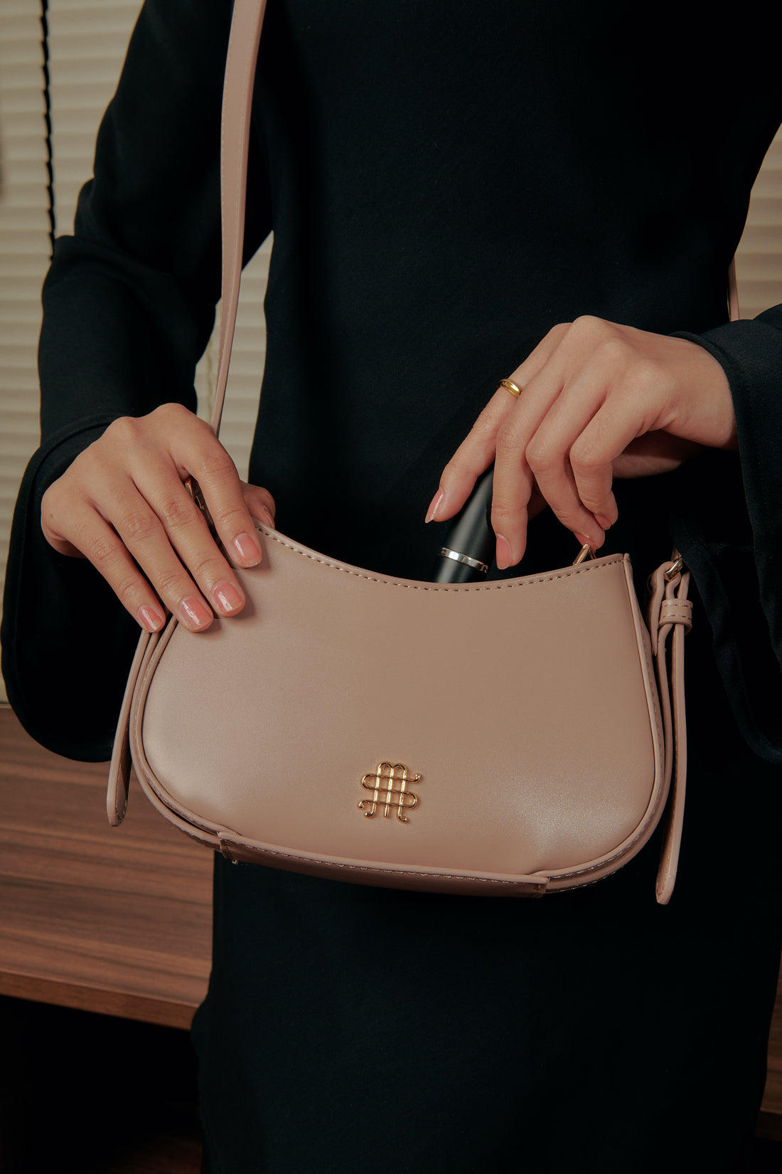 ORBIT BAG SERIES - NUDE PINK