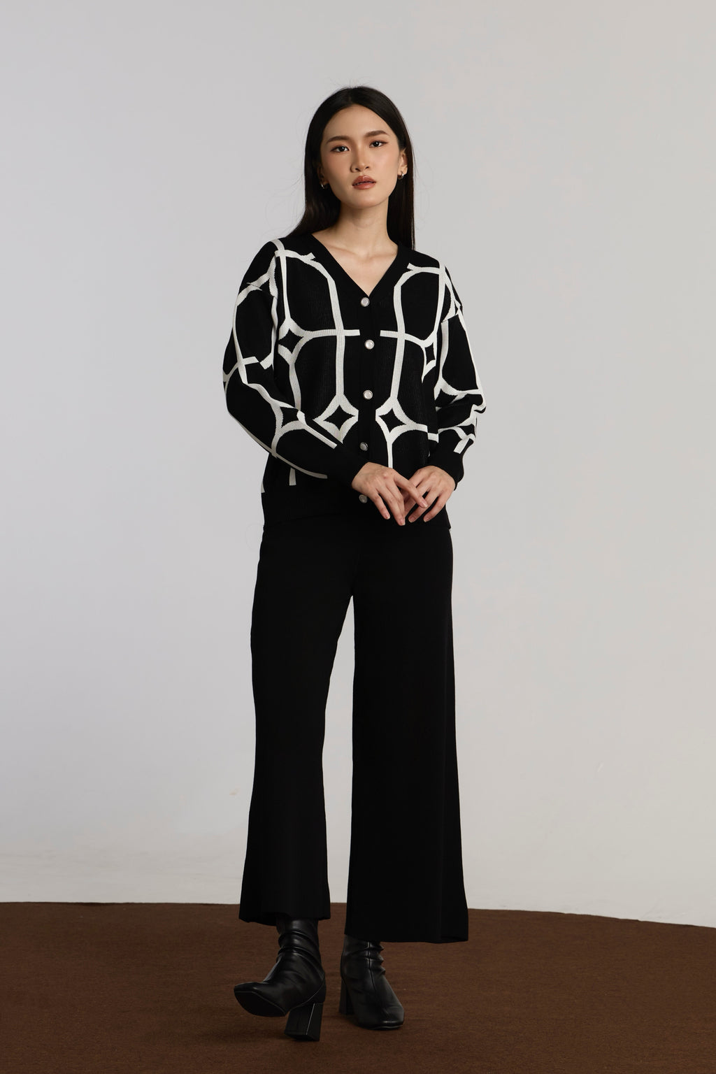 CORA CASUAL SET - BLACK