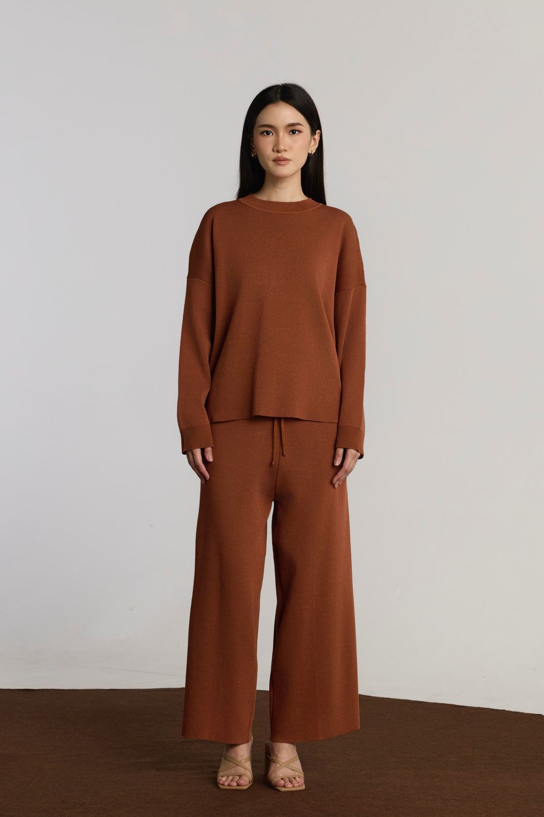 YUKA CASUAL SET - LIGHT BROWN