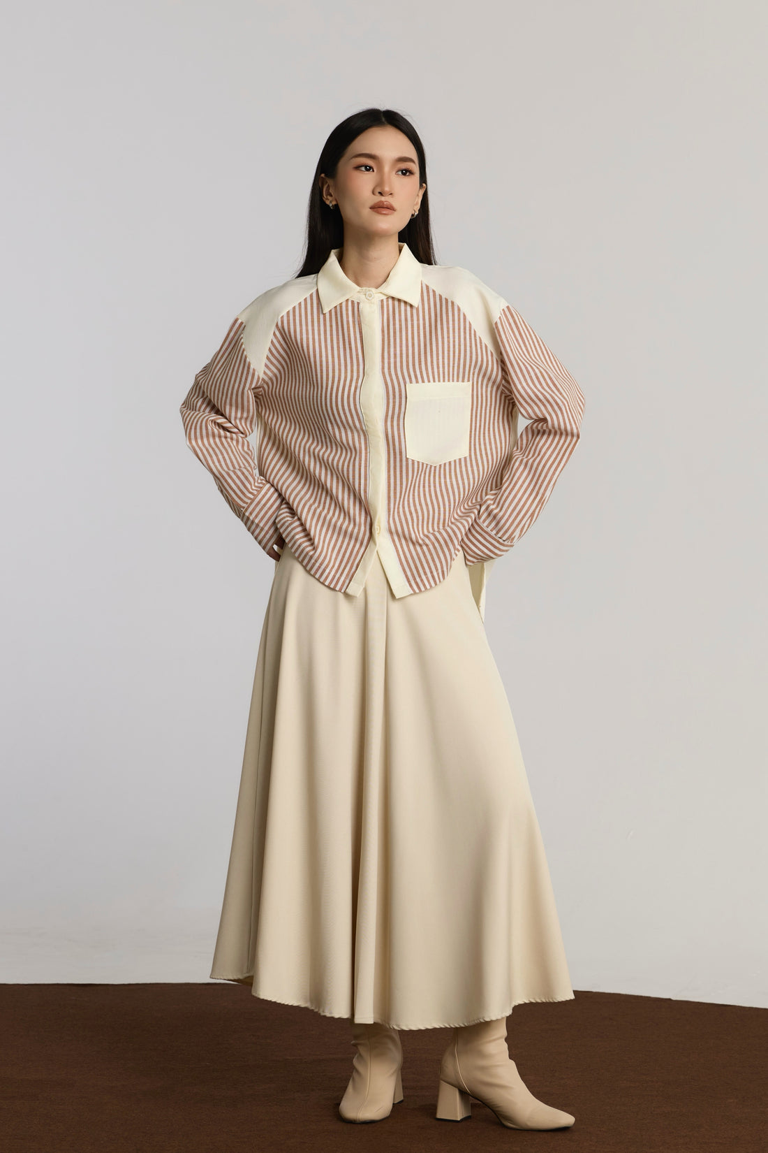 KELSIE CASUAL TOP - BROWN