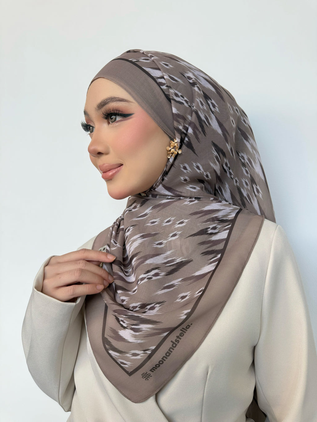 IKAT- ADAT