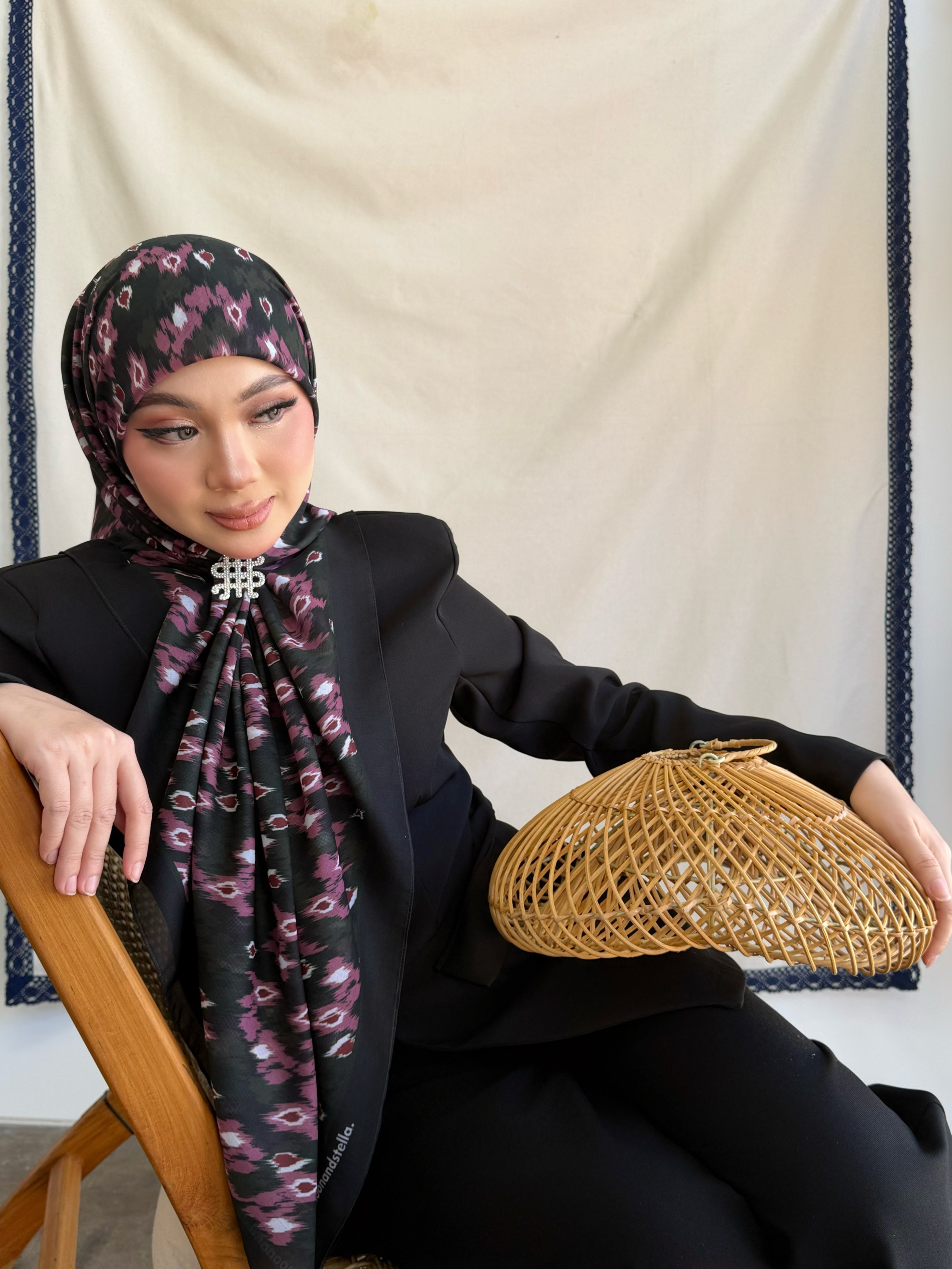IKAT- RONA