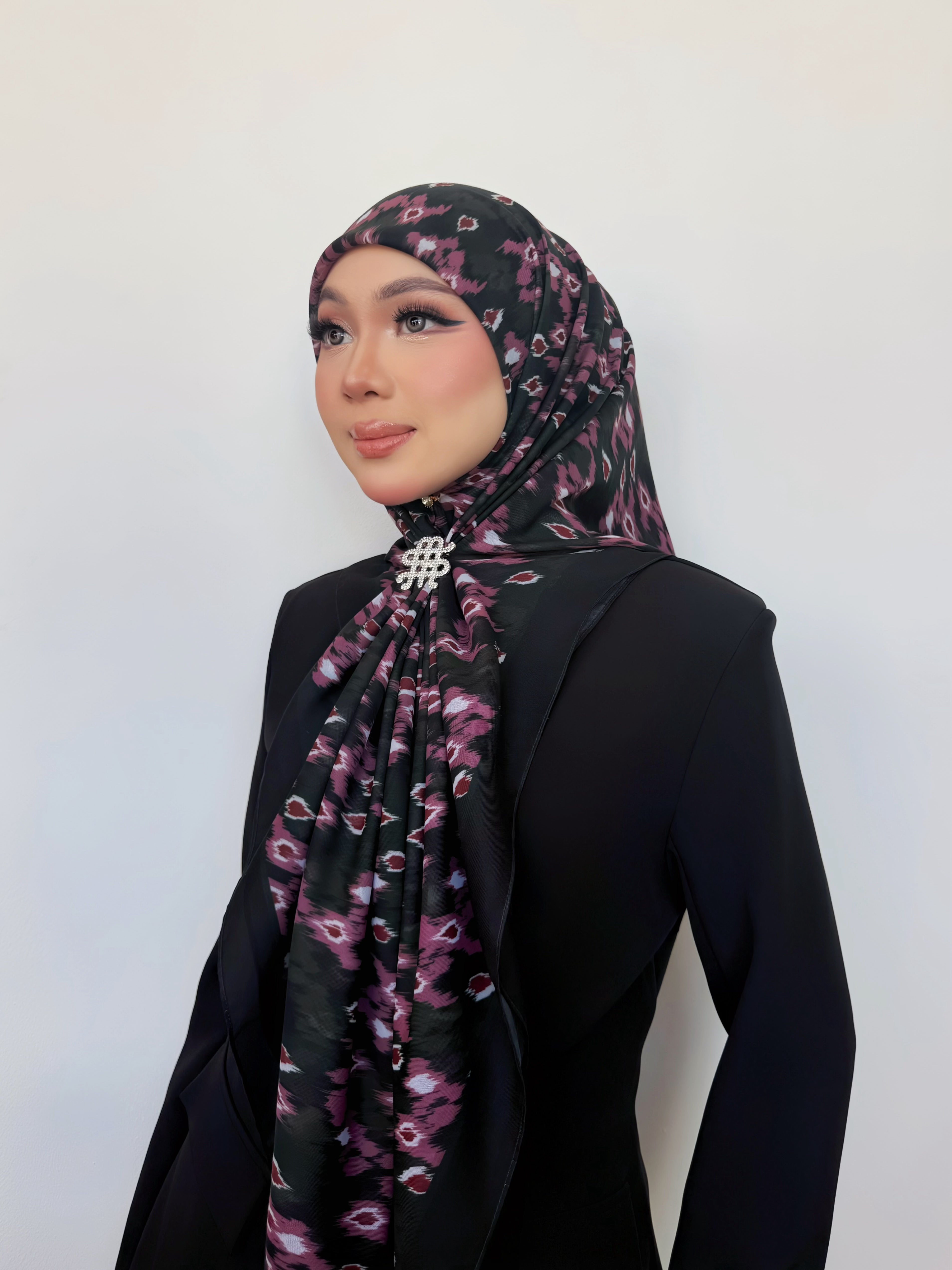 IKAT- RONA