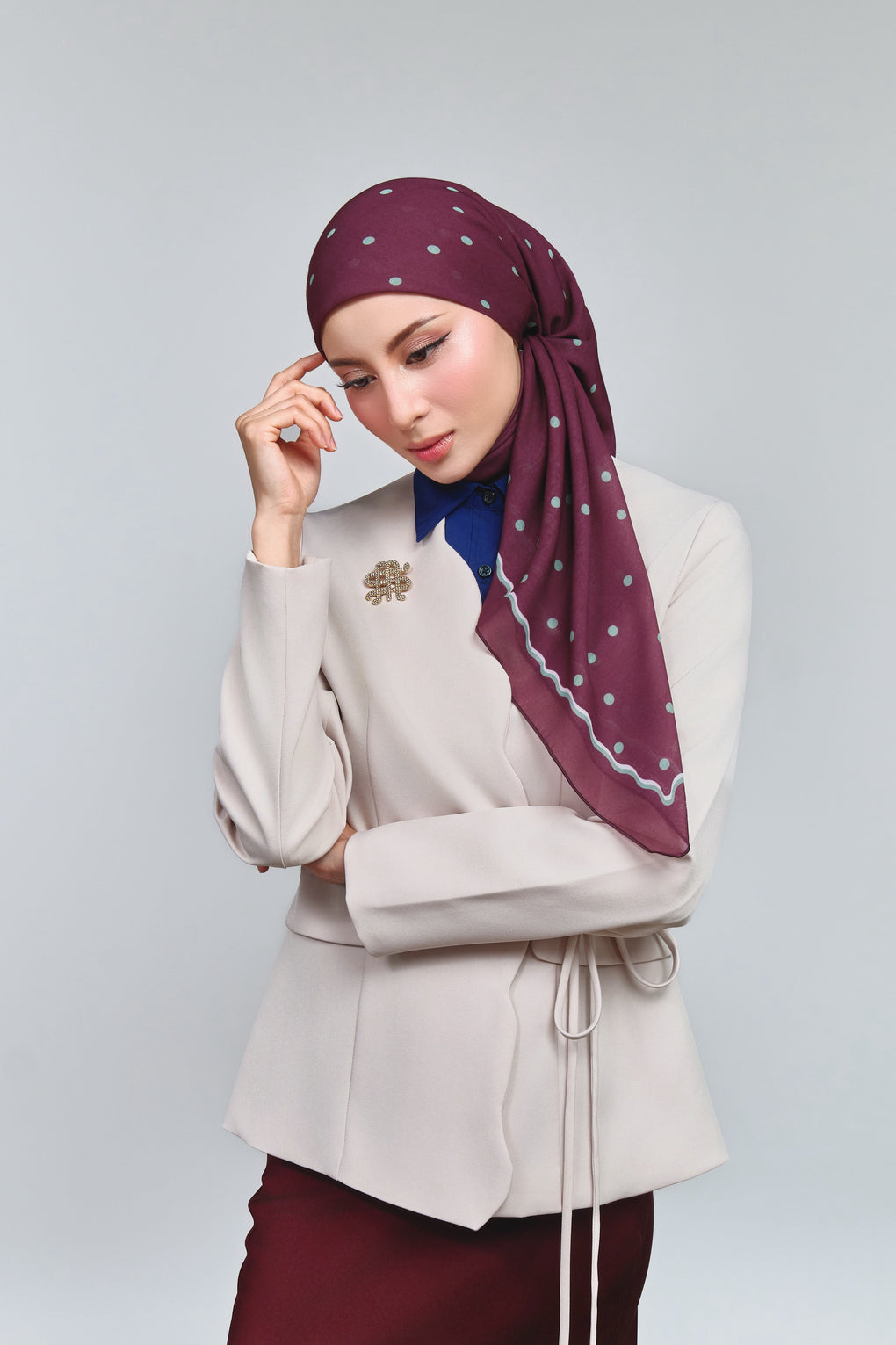 DOTS- BURGUNDY SAGE