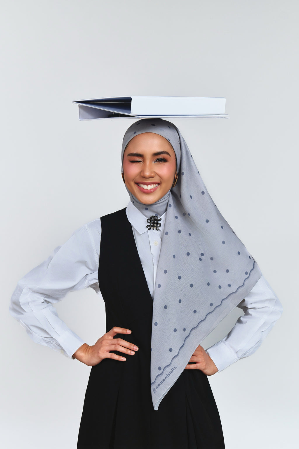 DOTS- GREY