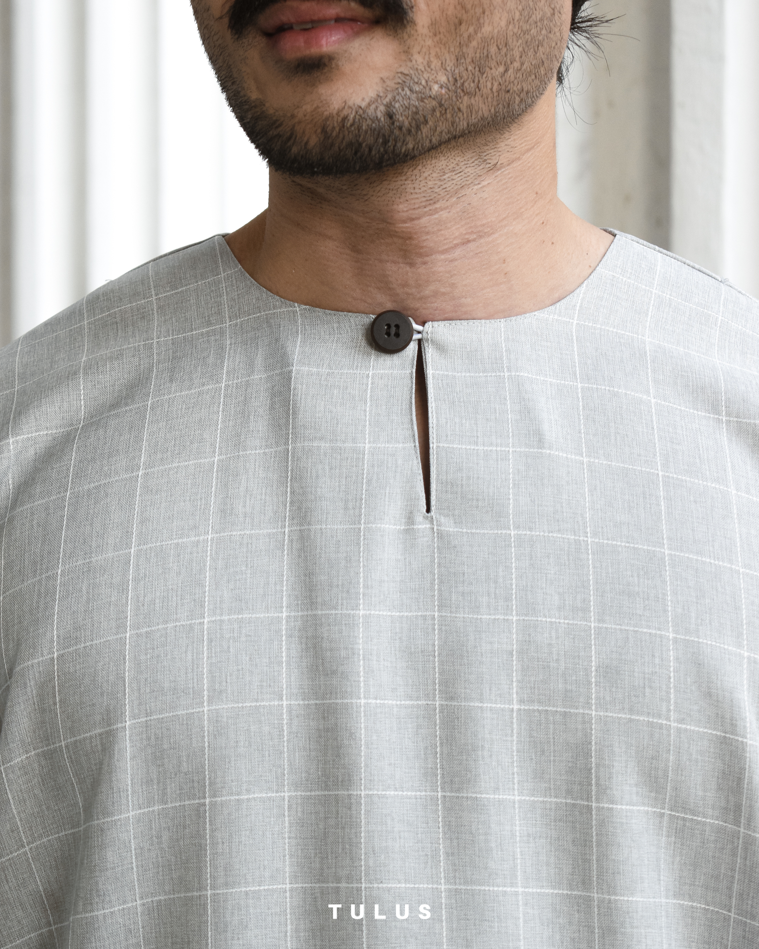 TULUS KUSUMA - ASH GREY