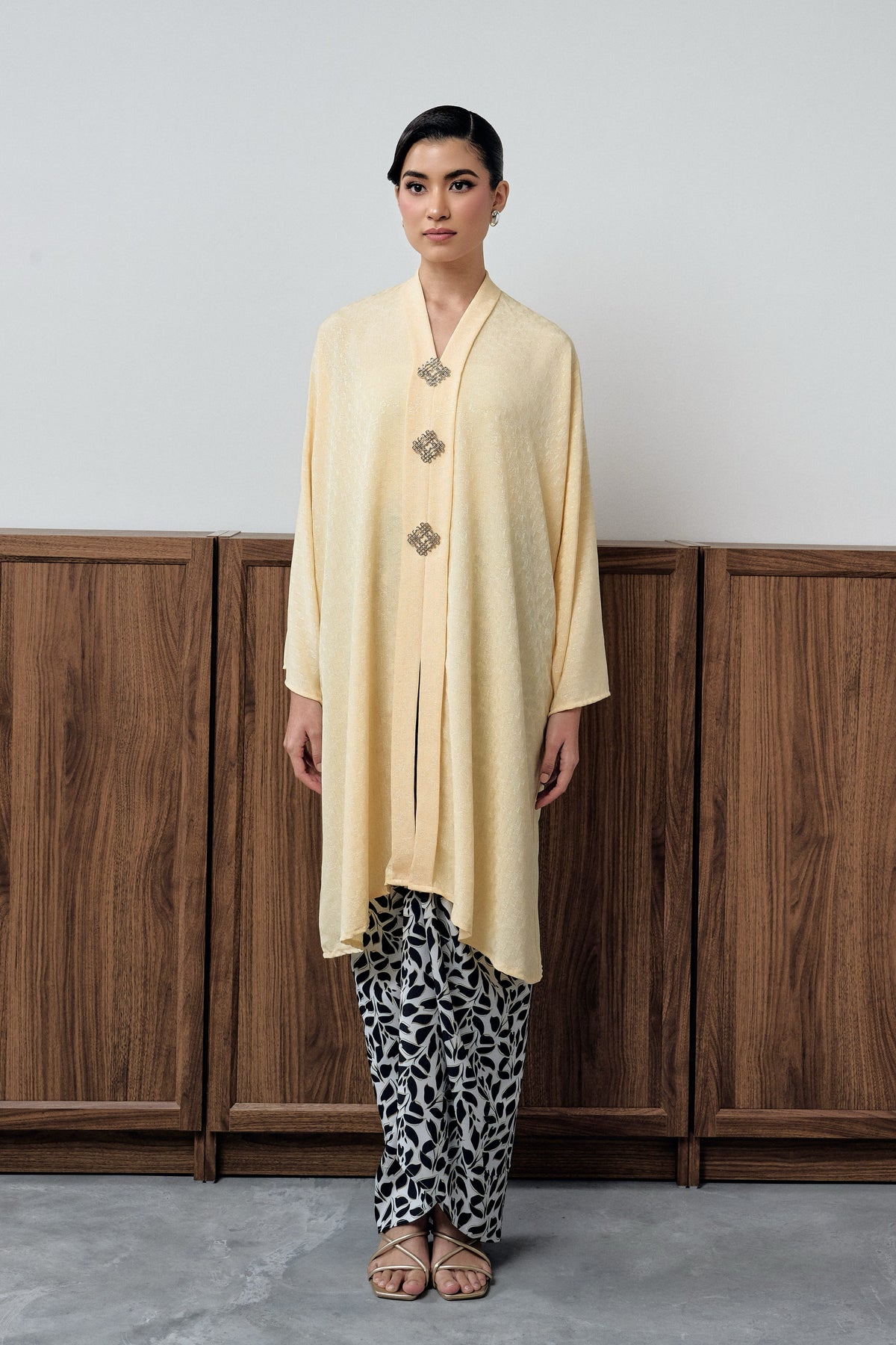 KALA LATHI - PALE YELLOW