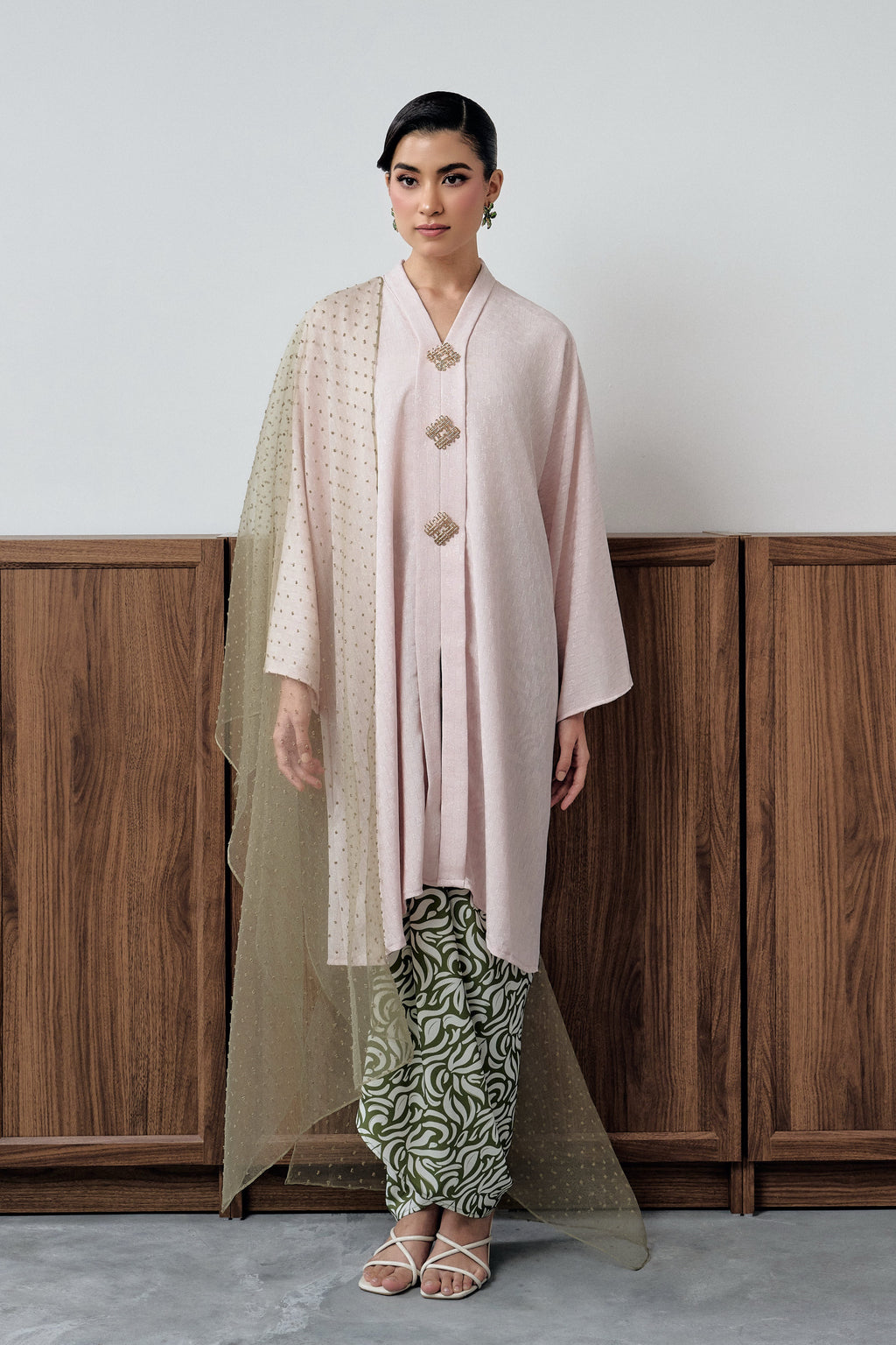 KALA LATHI - ROSE GREEN