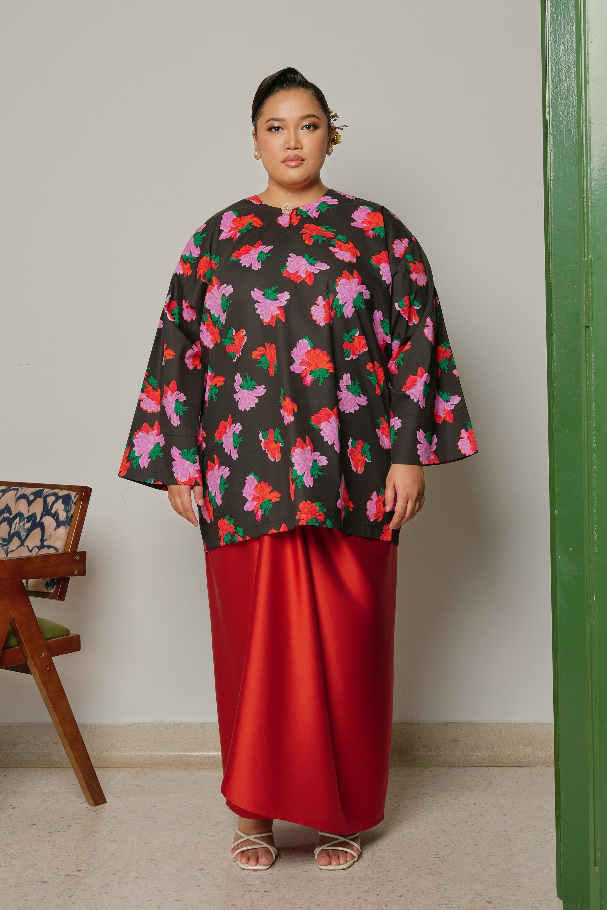 KALA MAYA - DARK PEONY