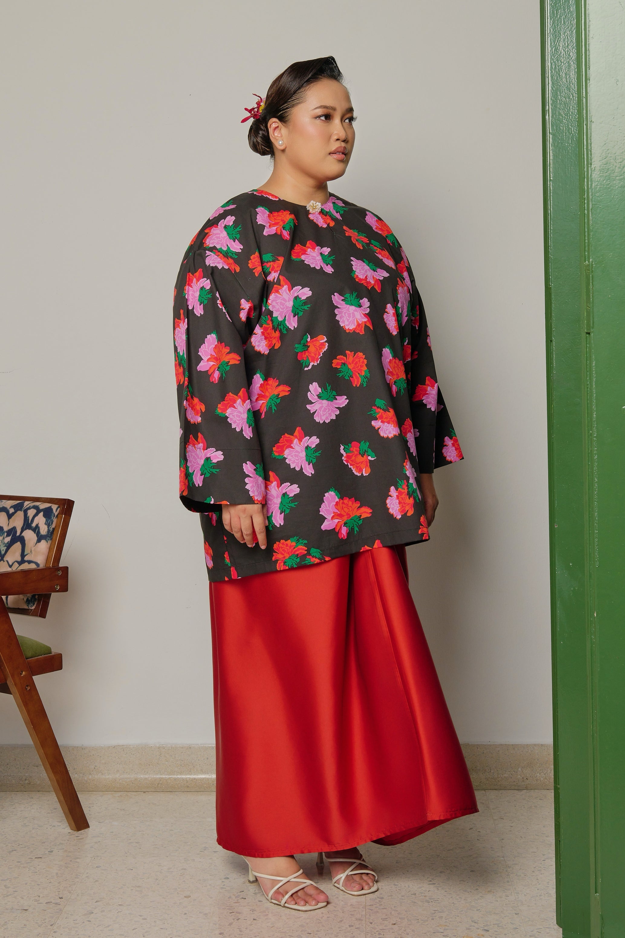 KALA MAYA - DARK PEONY