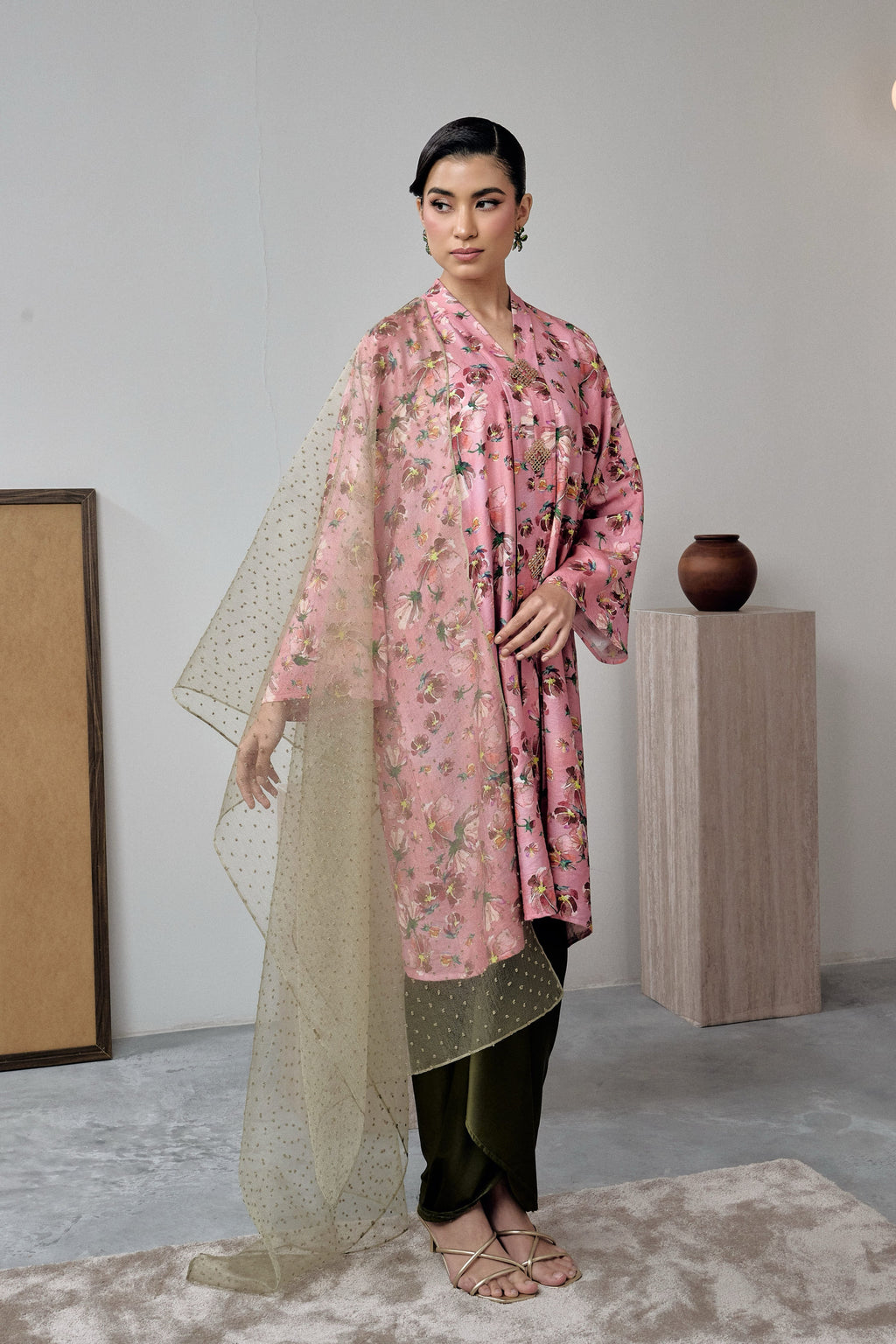 KALA NERA - PINK OLIVE