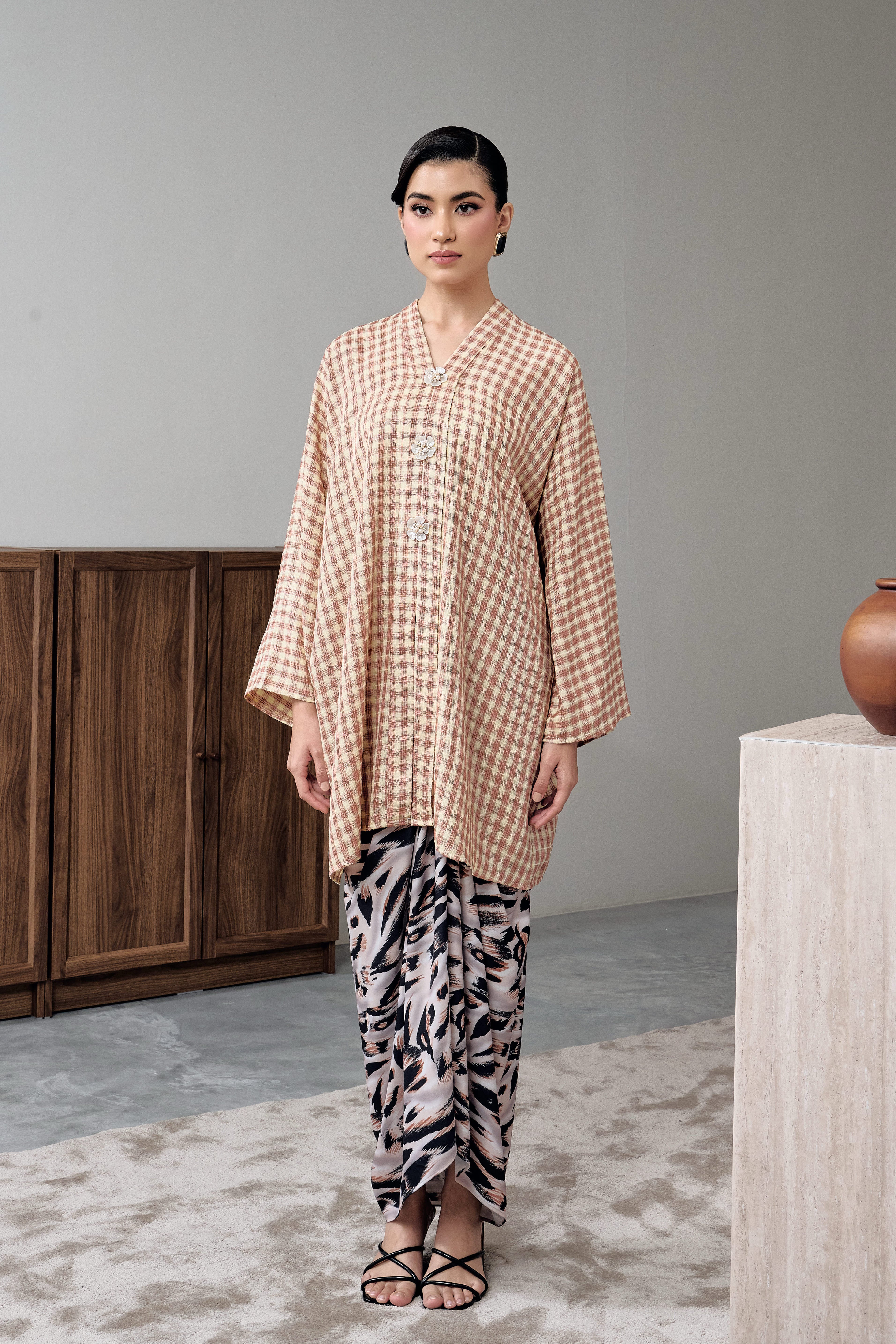 KALA NILAM - BURNT ORANGE