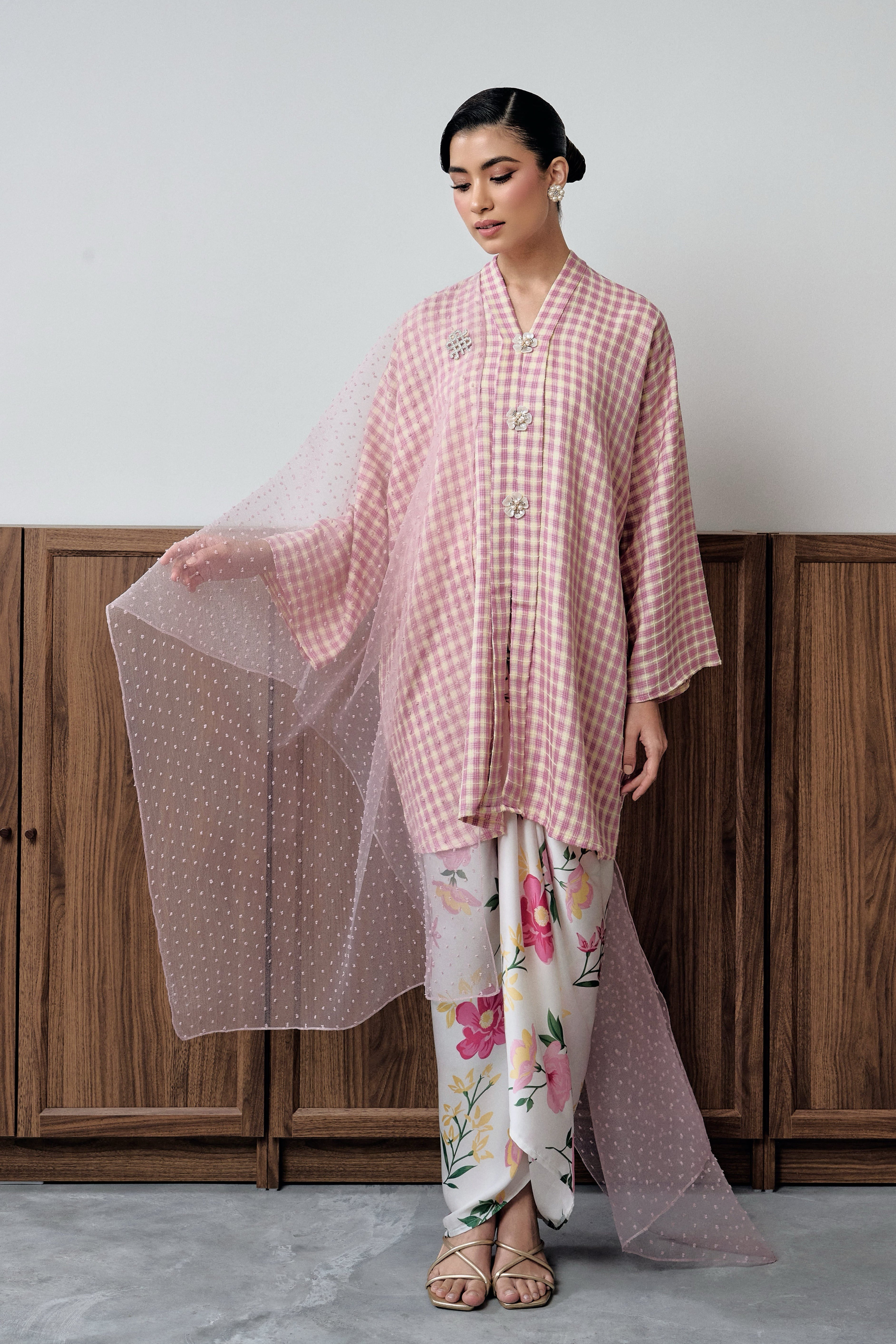 KALA NILAM - PASTEL PINK