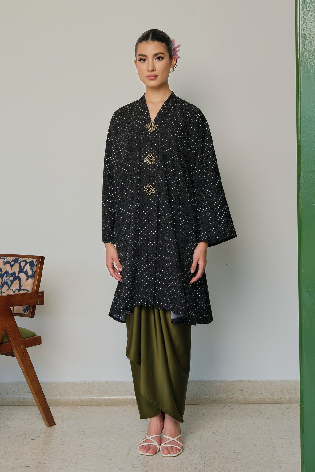 KALA NIRMALA - BLACK OLIVE