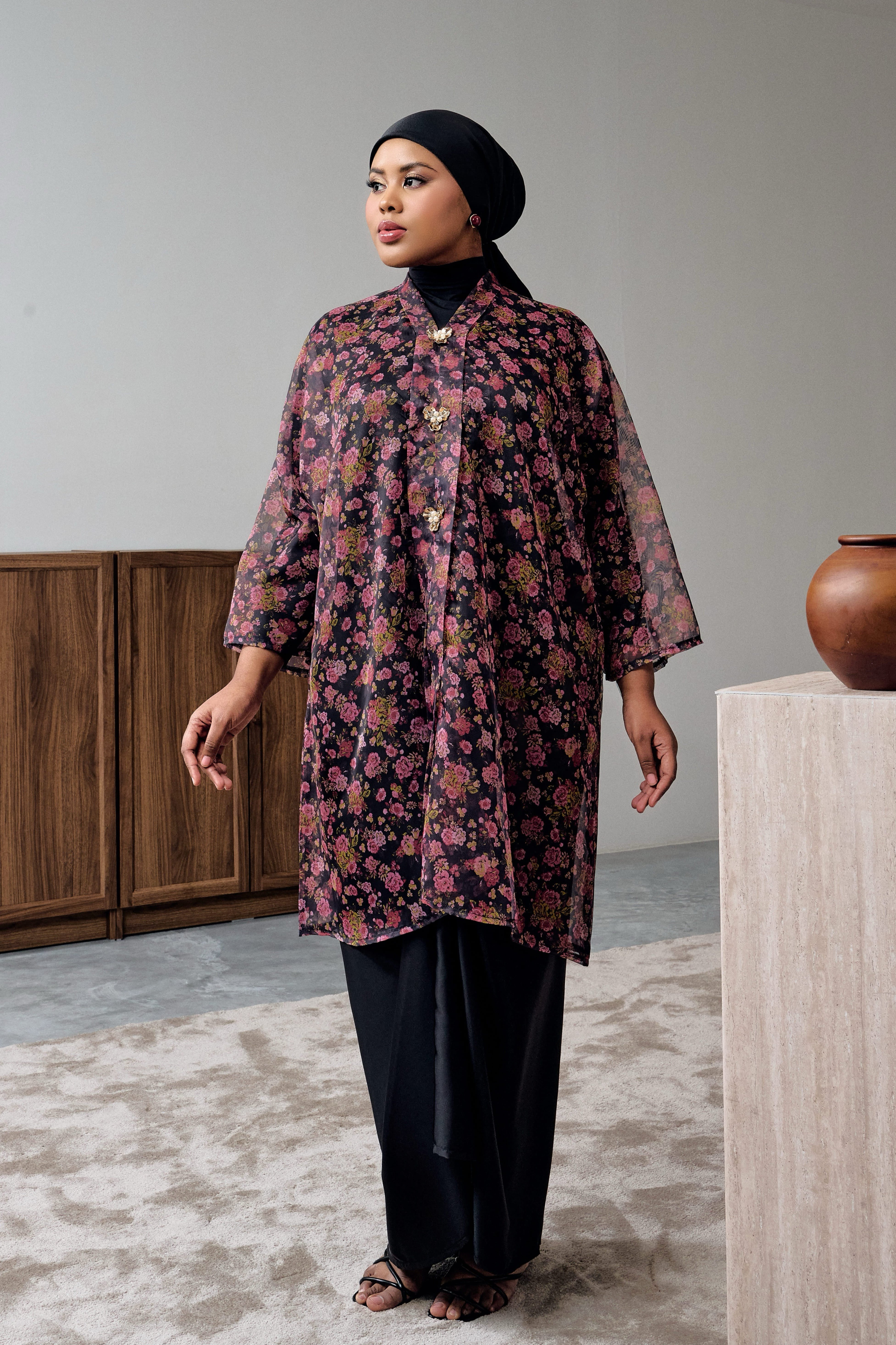 KALA QALWA - BLACK ROSE