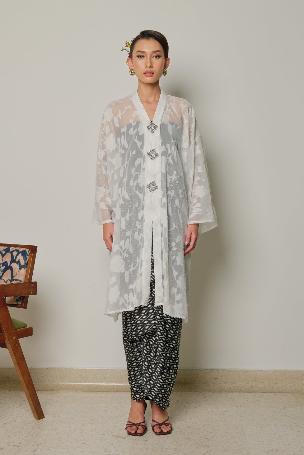 KALA RATNA - PURE WHITE