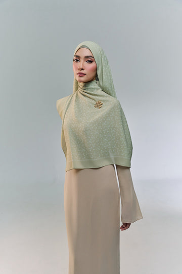 BAE CHIC SHAWL - REED GREEN