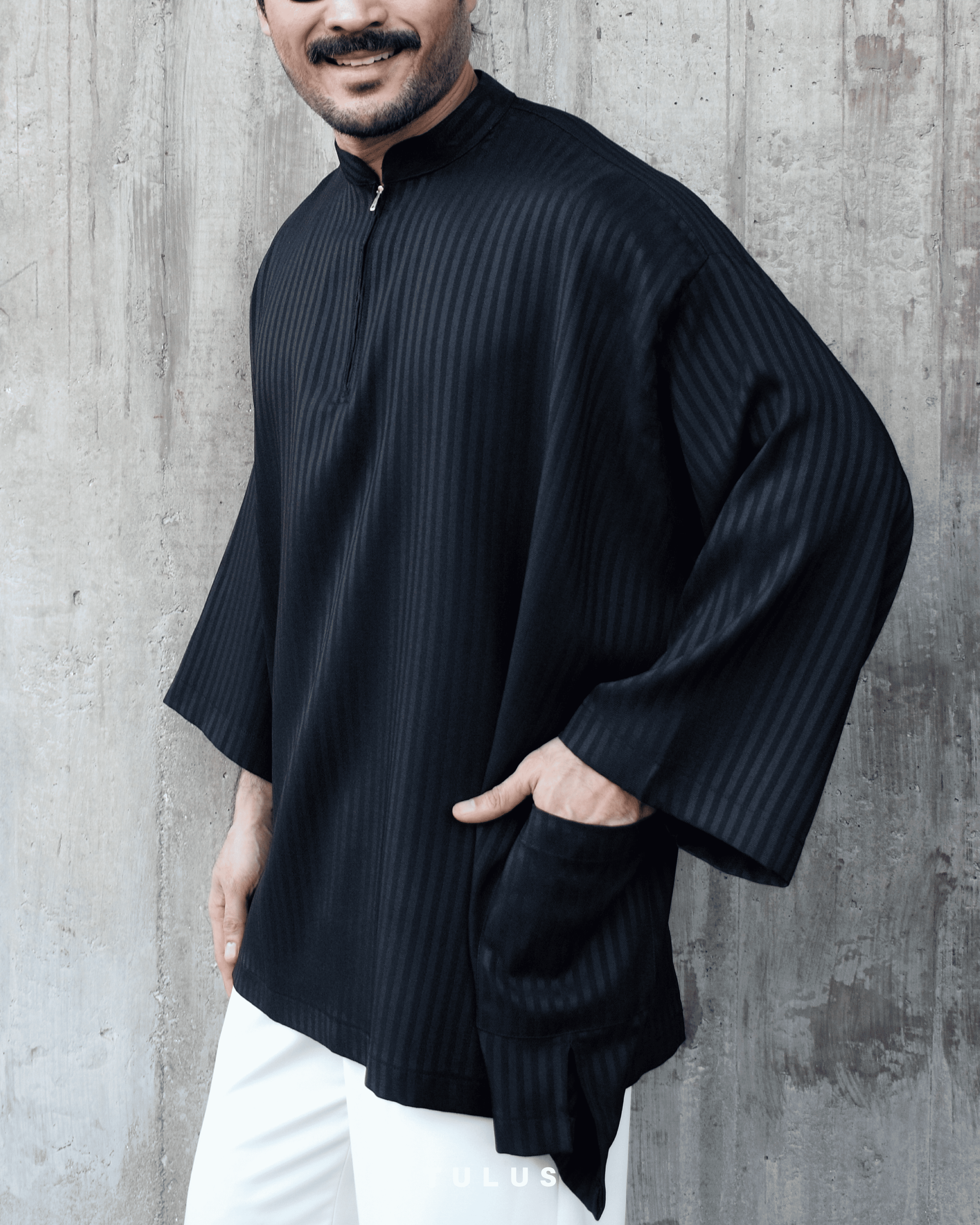 TULUS SADEWA - JET BLACK