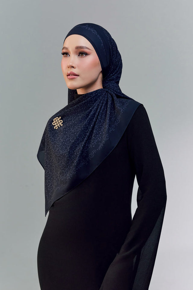 BAE CHIC SHAWL - TAP BLUE