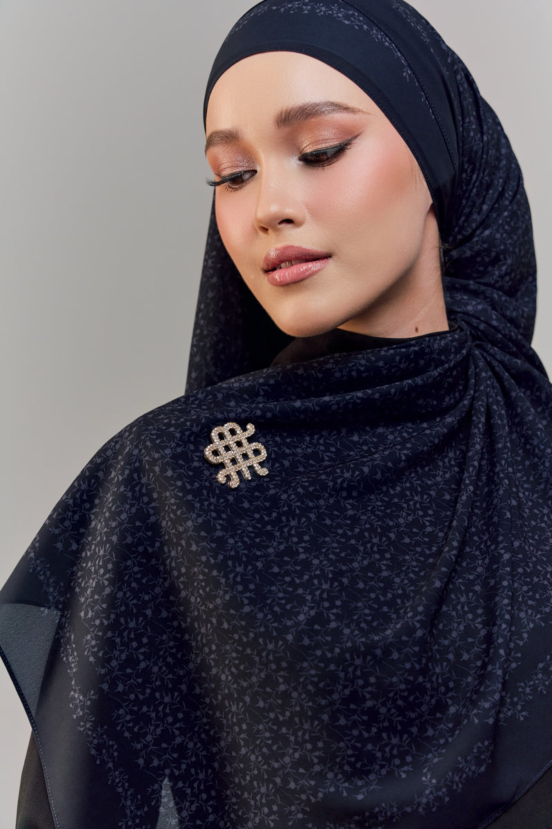 BAE CHIC SHAWL - TAP BLUE