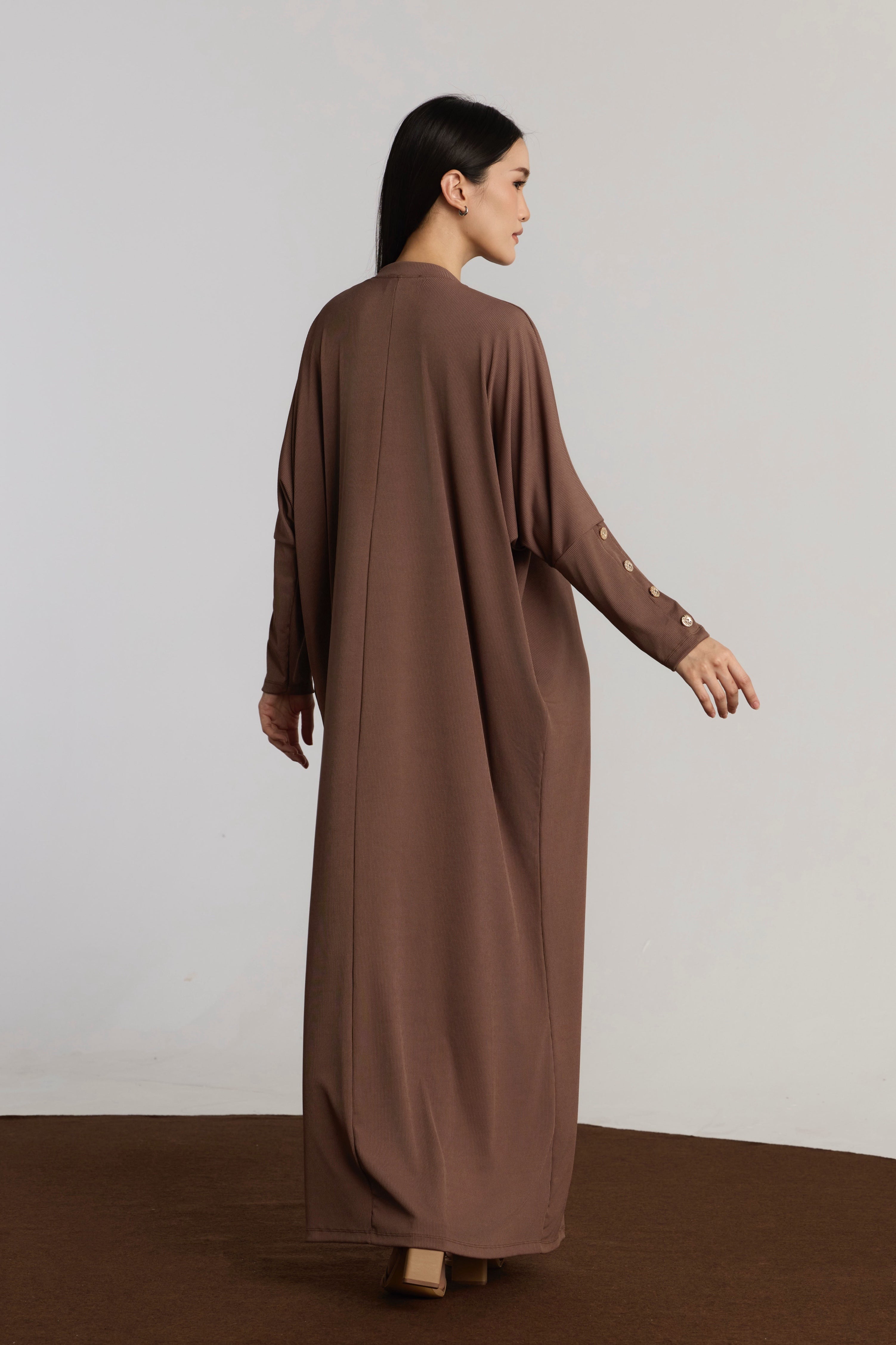 WARDA BLOUSE - ALMOND